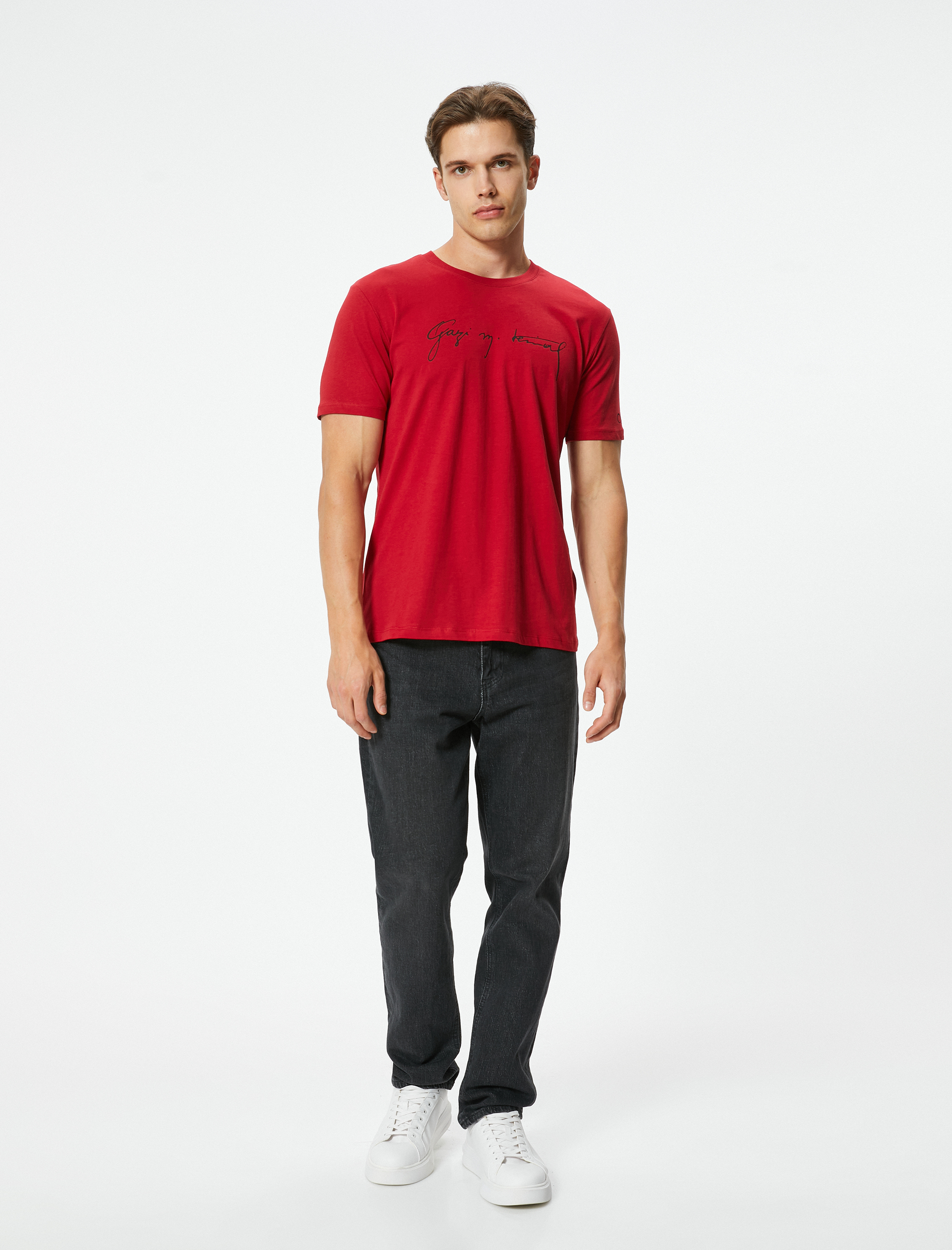   Atatürk Baskılı Tişört Slim Fit Kısa Kollu Bisiklet Yaka Pamuklu