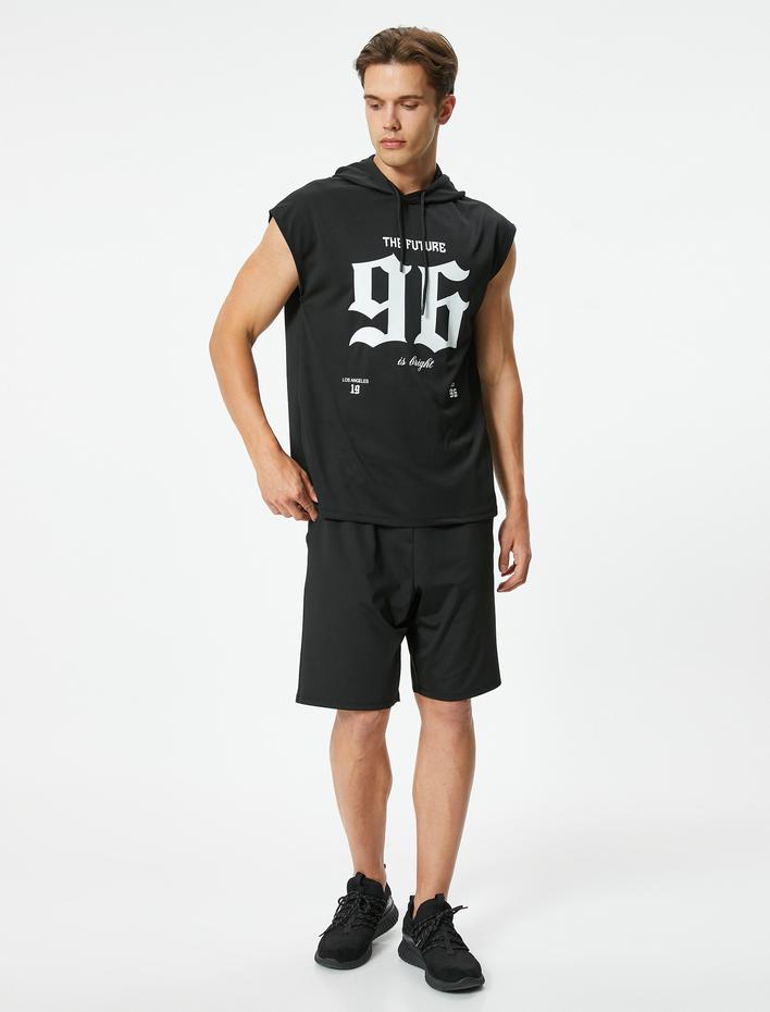  Spor Tişört Oversize Kapşonlu Baskılı Kolsuz