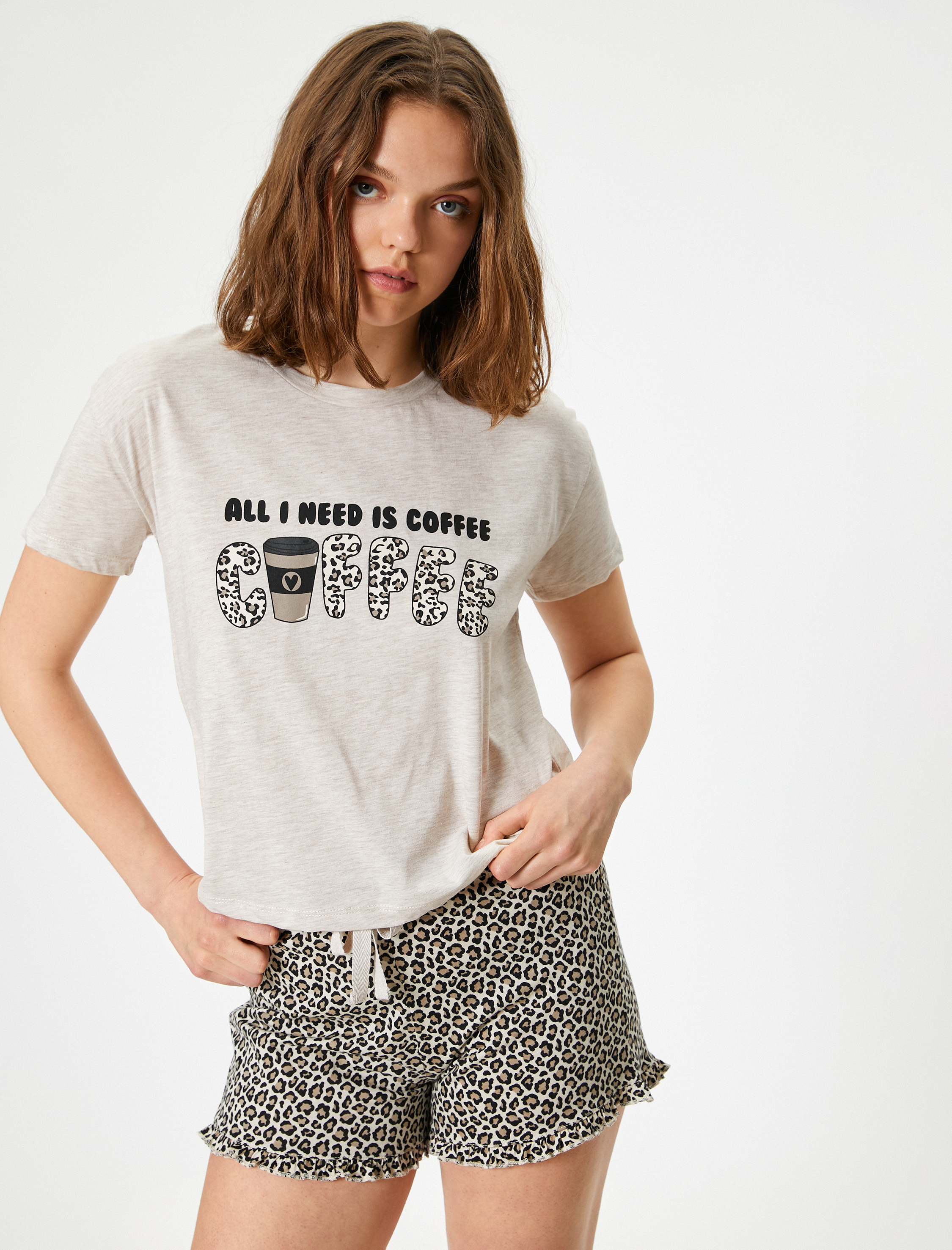   Şortlu Pijama Takımı Kısa Kollu Baskılı Pamuklu