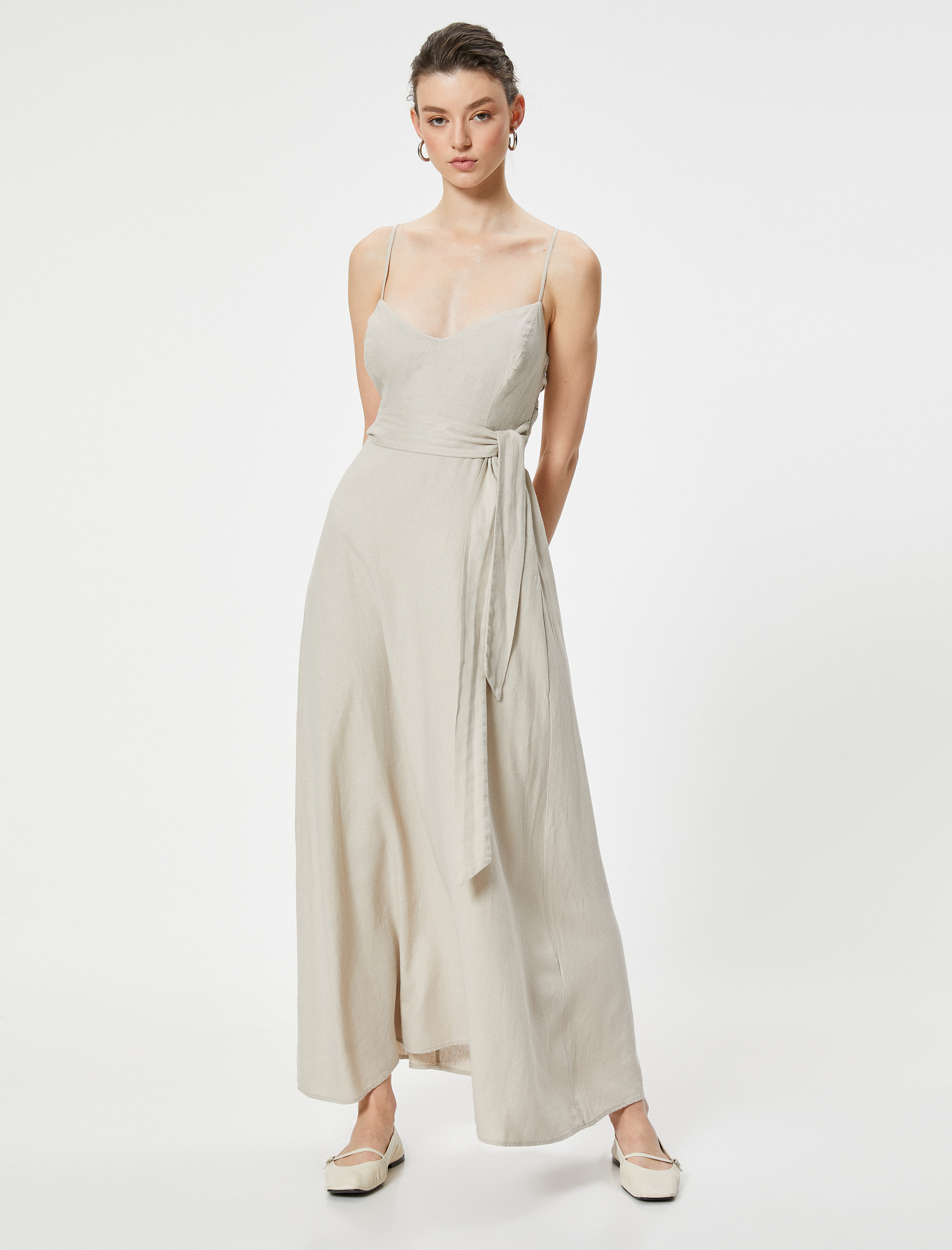   Askılı Keten Elbise Beli Bağcıklı Kalp Yaka