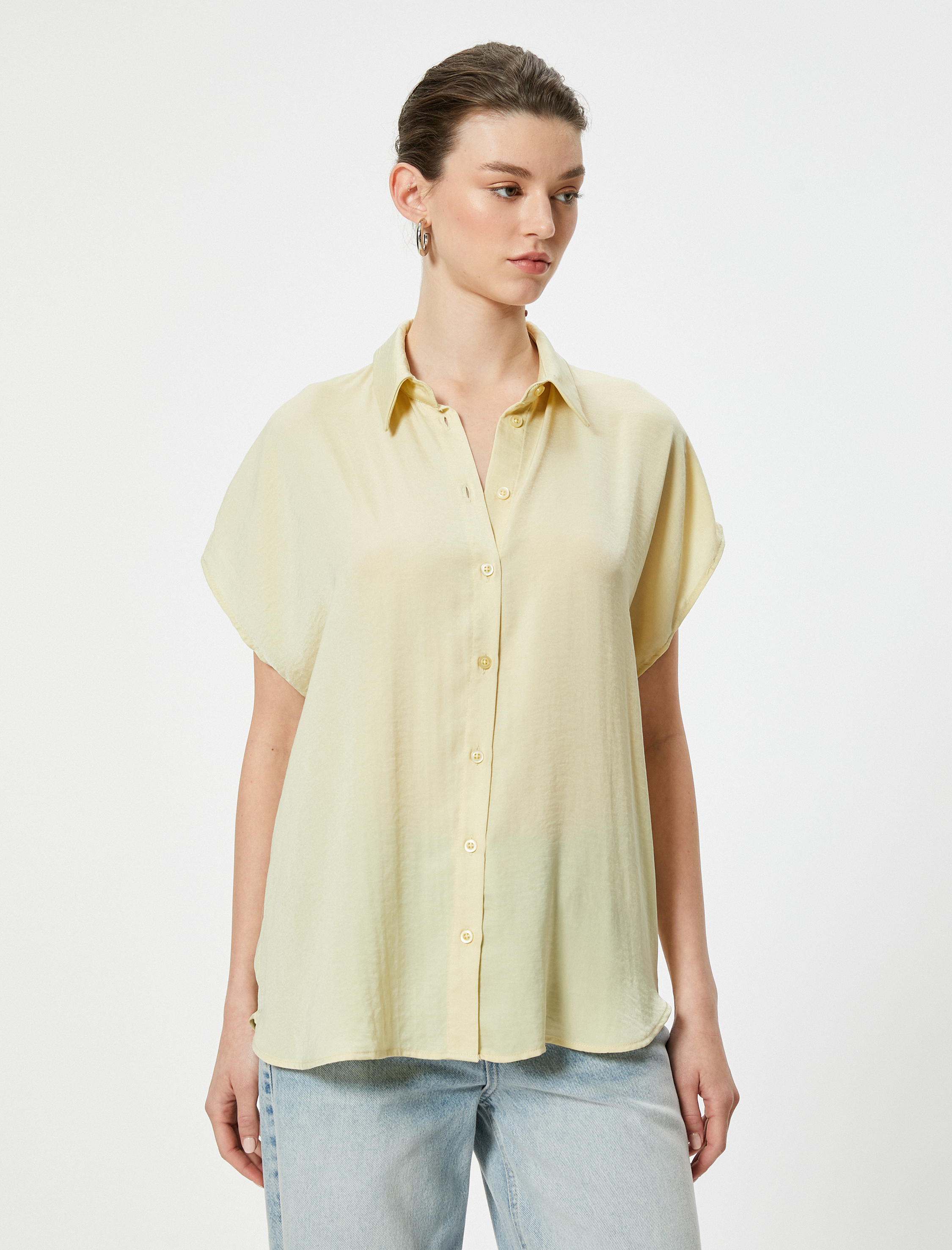   Kısa Kollu Gömlek Relax Fit Klasik Yaka Düğmeli