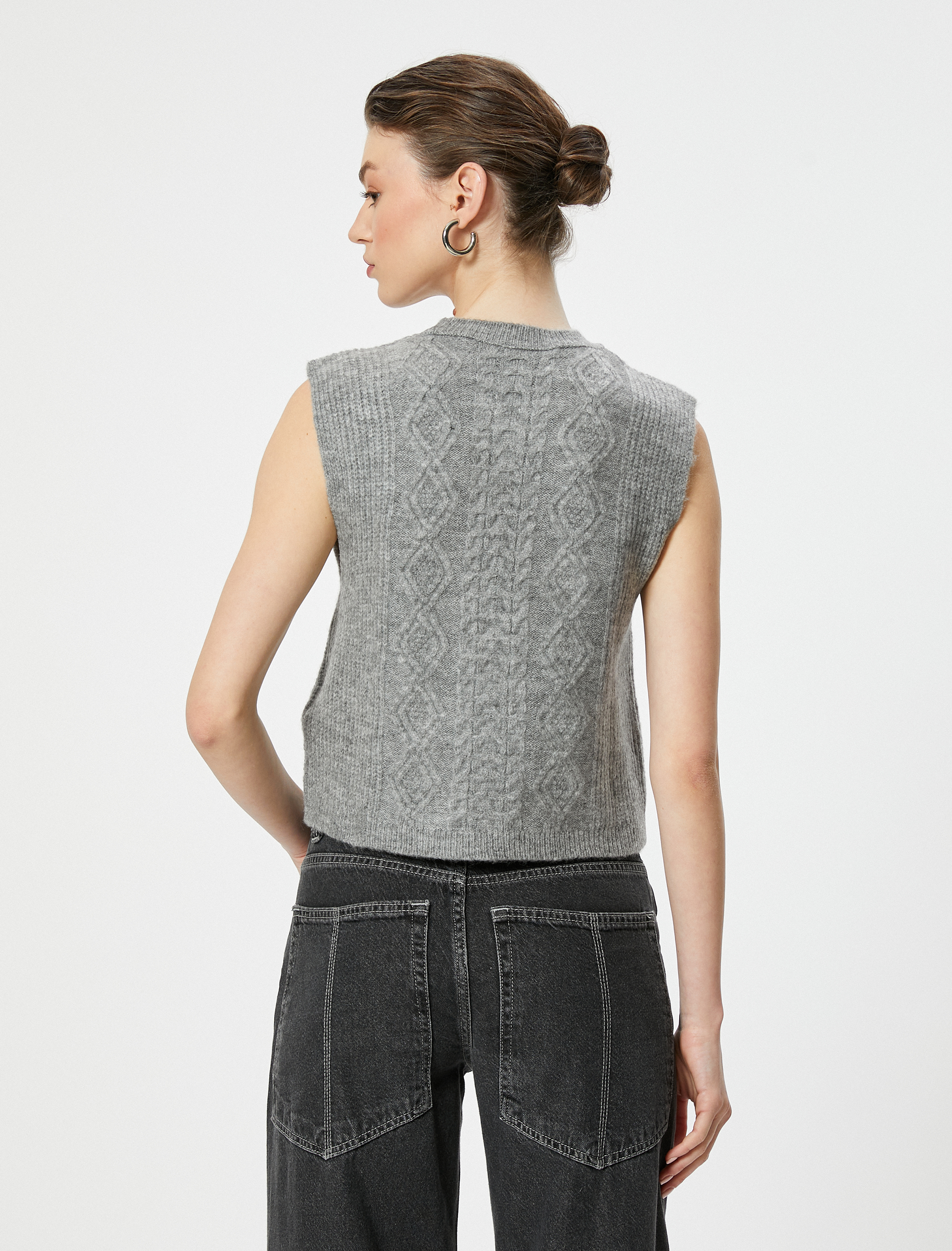   Dokulu Bisiklet Yaka Kolsuz Örgü Süveter