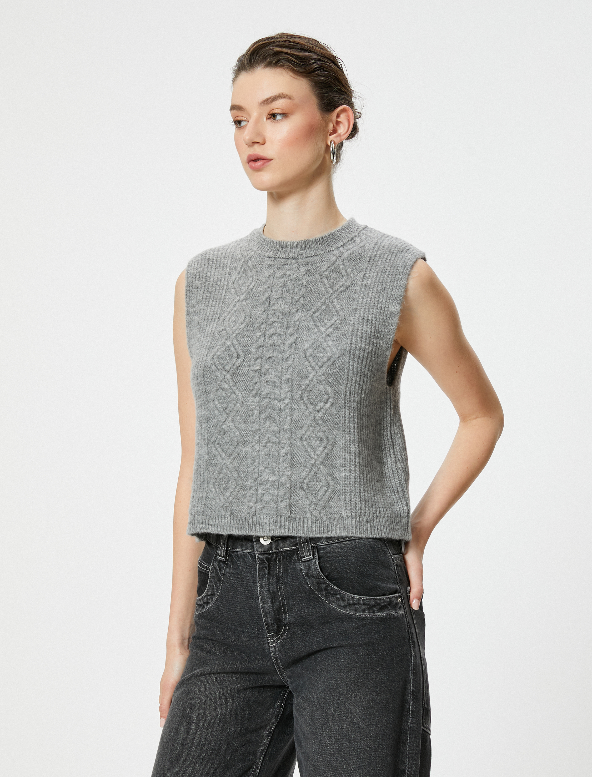   Dokulu Bisiklet Yaka Kolsuz Örgü Süveter