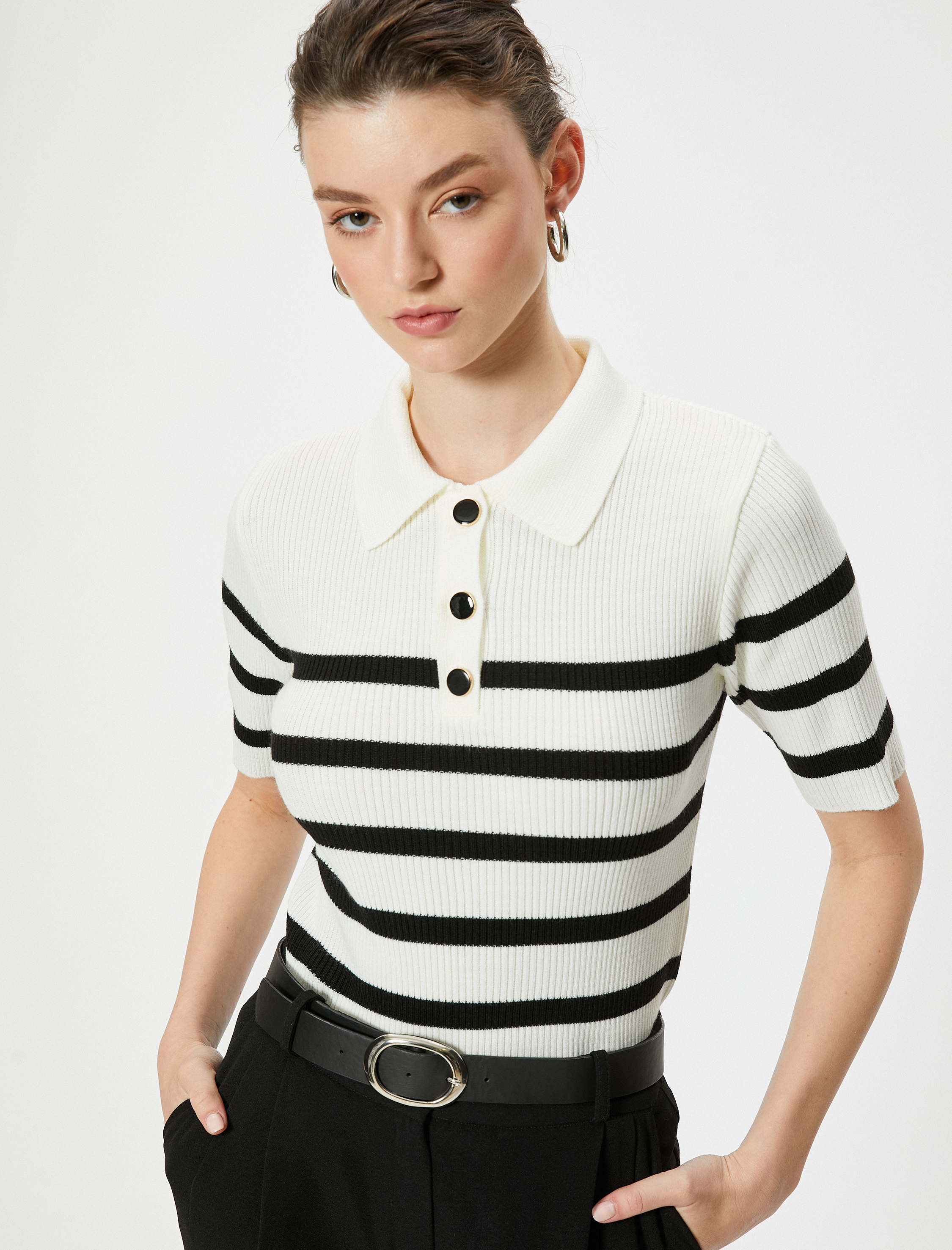   Polo Yaka Kazak Kısa Kollu Düğmeli