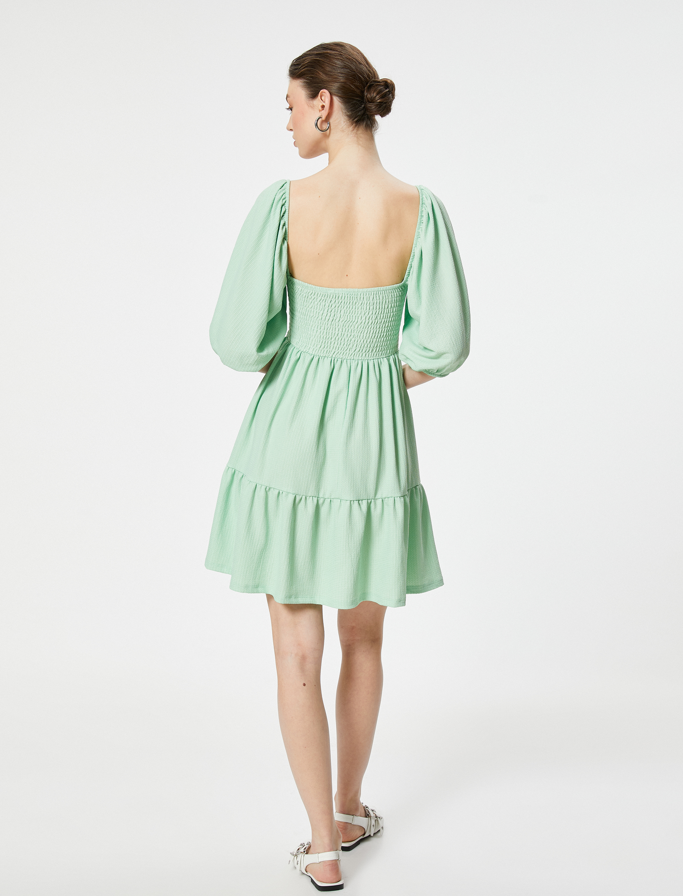   Elbise Gipe Detaylı Kısa Kollu Katlı Kare Yaka