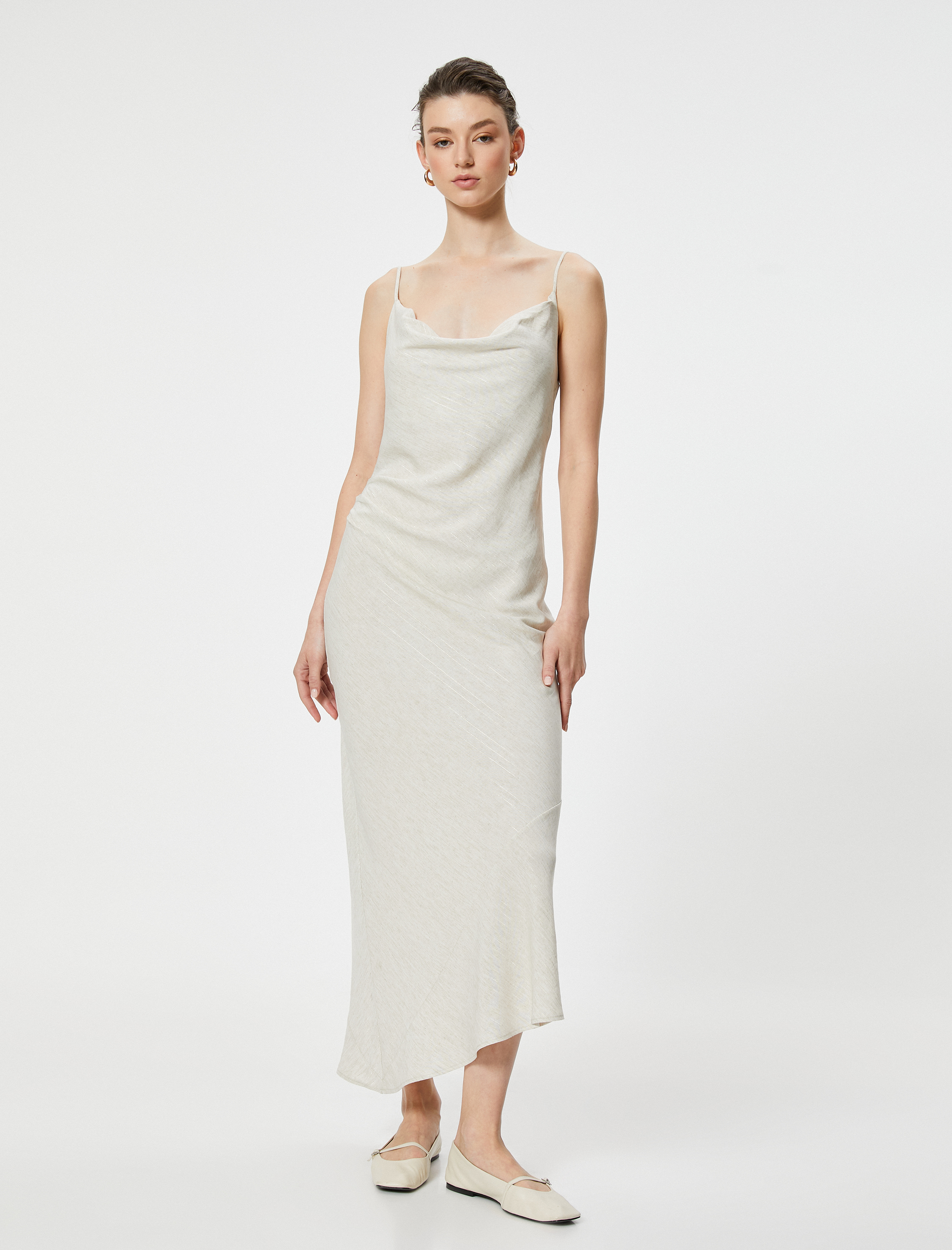 Uzun Elbise Keten Karışımlı Degaje Yaka Askılı Drapeli