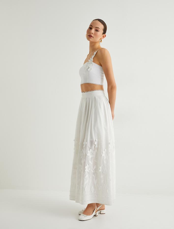  Koton X Sibil Çetinkaya - Çiçek Detaylı Crop Büstiyer