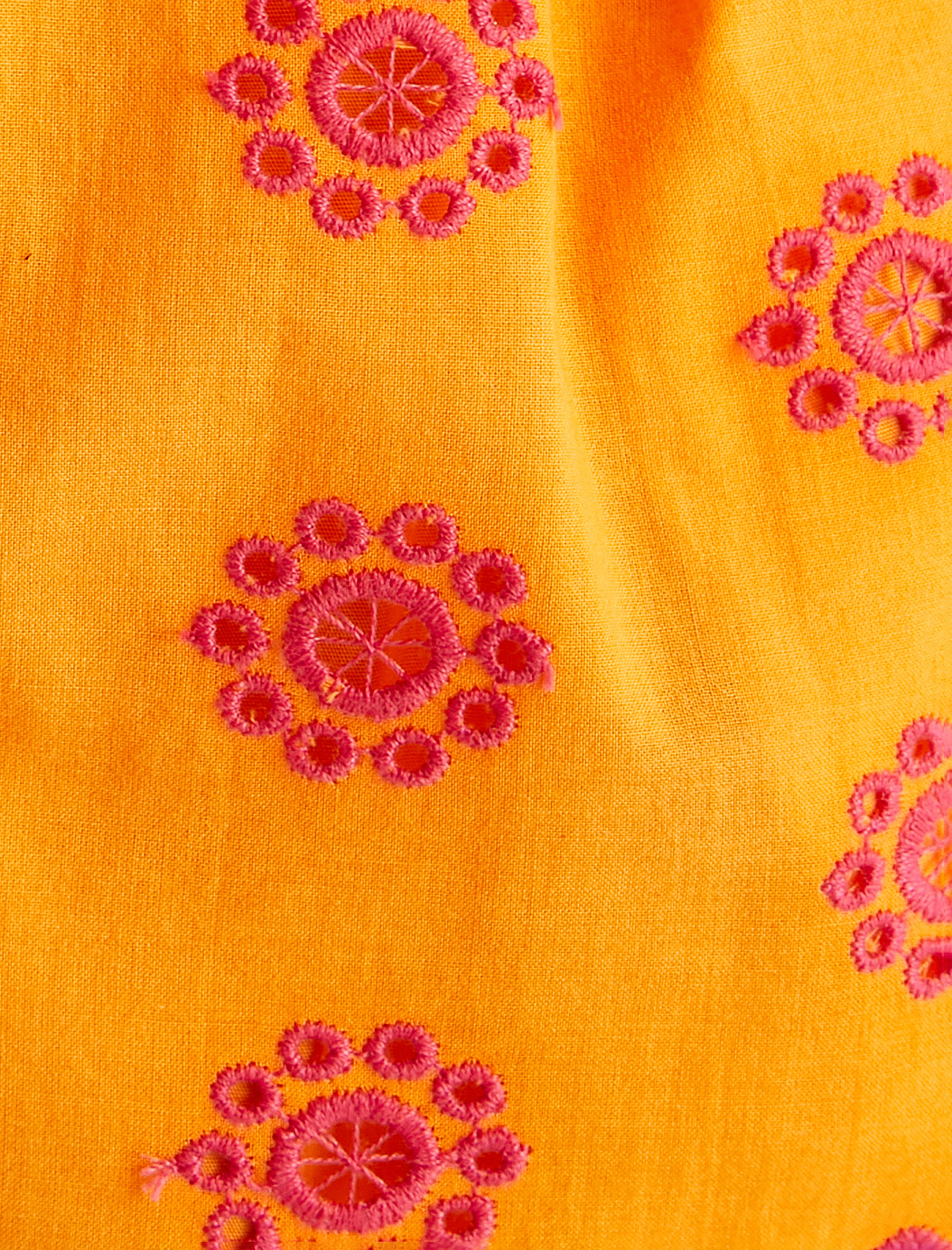   Koton X Sibil Çetinkaya - Kemerli İşlemeli Mini Şort