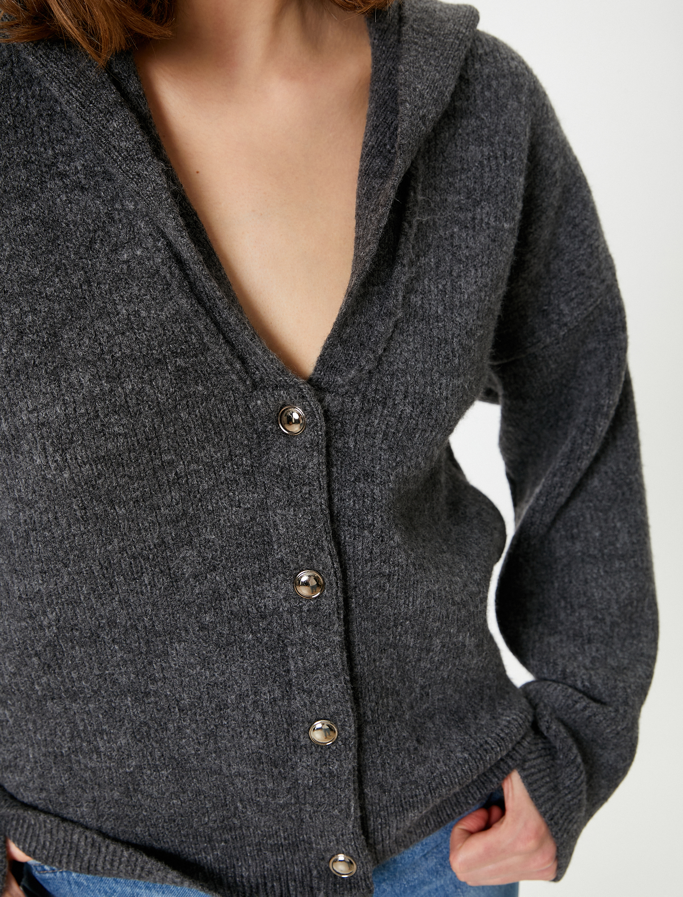   Kapüşonlu V Yaka Düğmeli Uzun Kollu Hırka