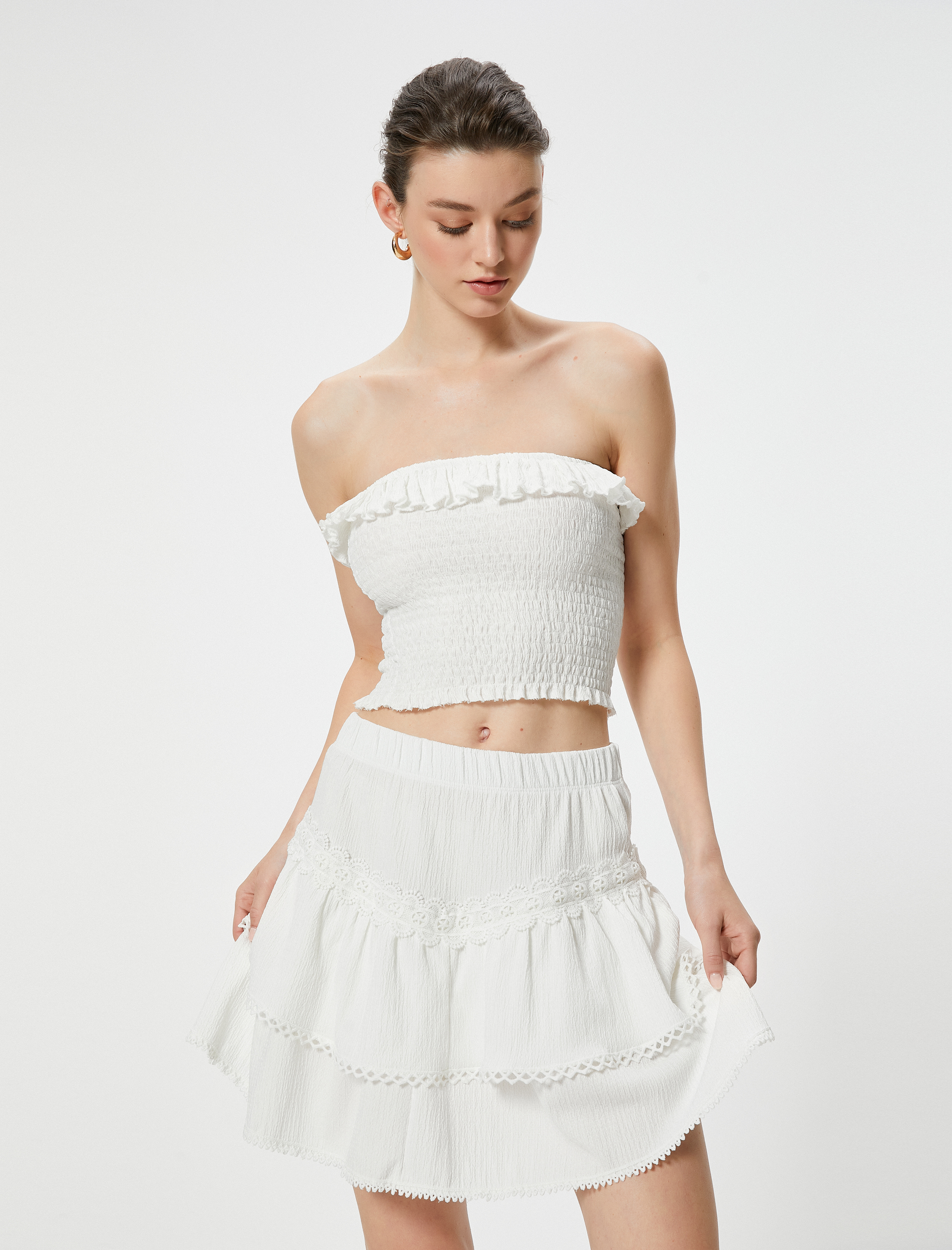   Mini Etek Beli Lastikli Dokulu Fisto Detaylı