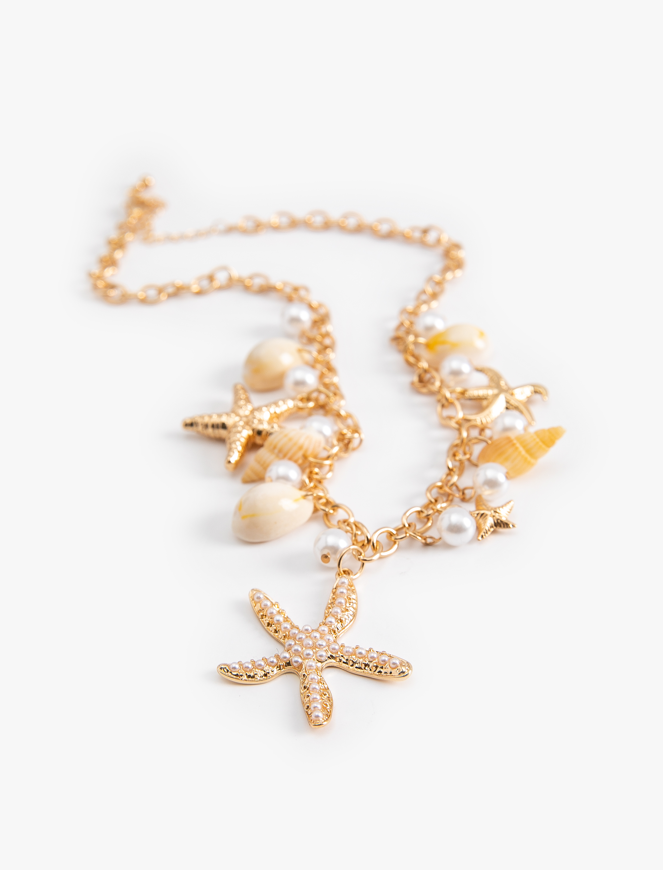  Kadın Deniz Kabuğu Detaylı İncili Zincir Kolye