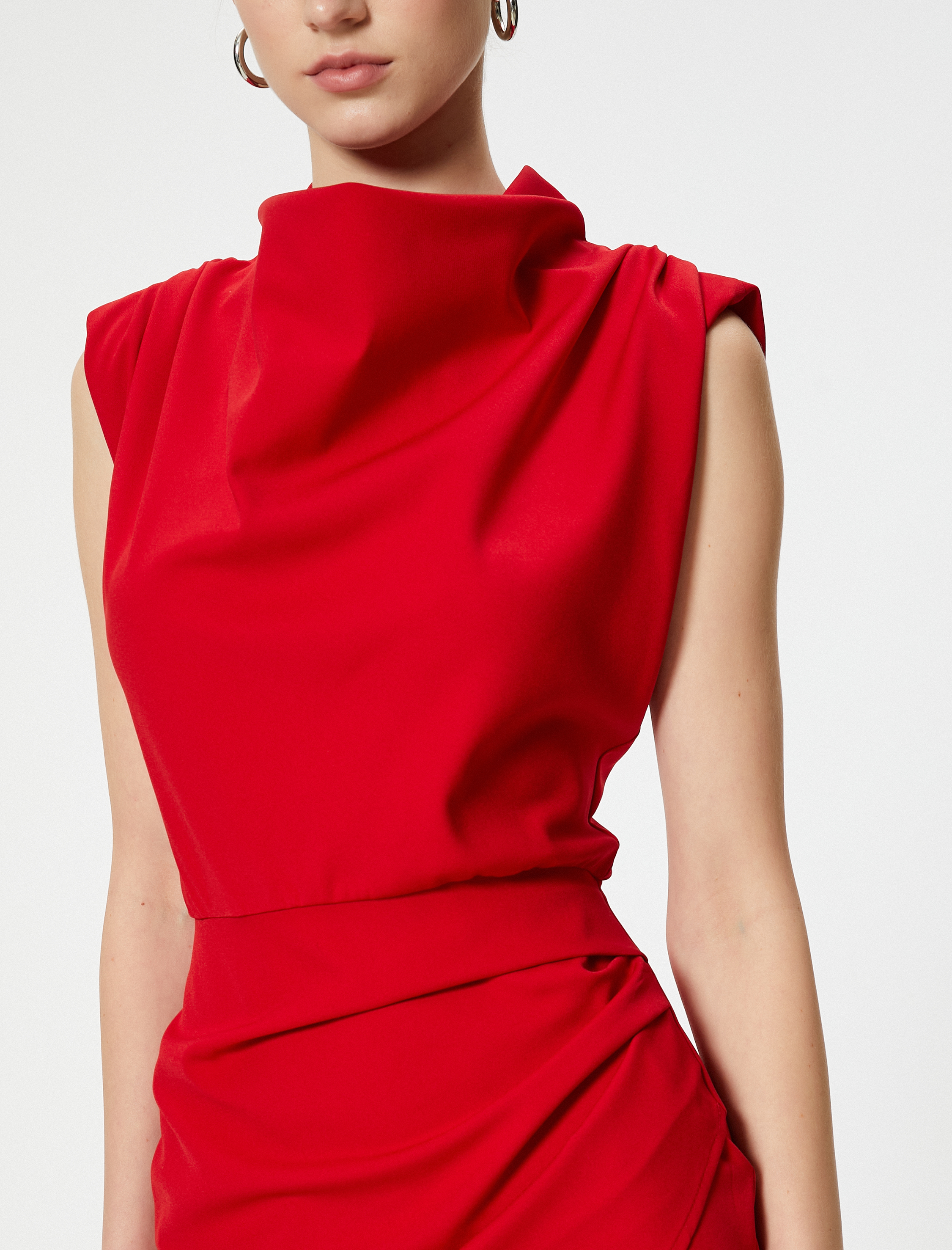   Mini Elbise Drape Detaylı Kolsuz Degaje Yaka