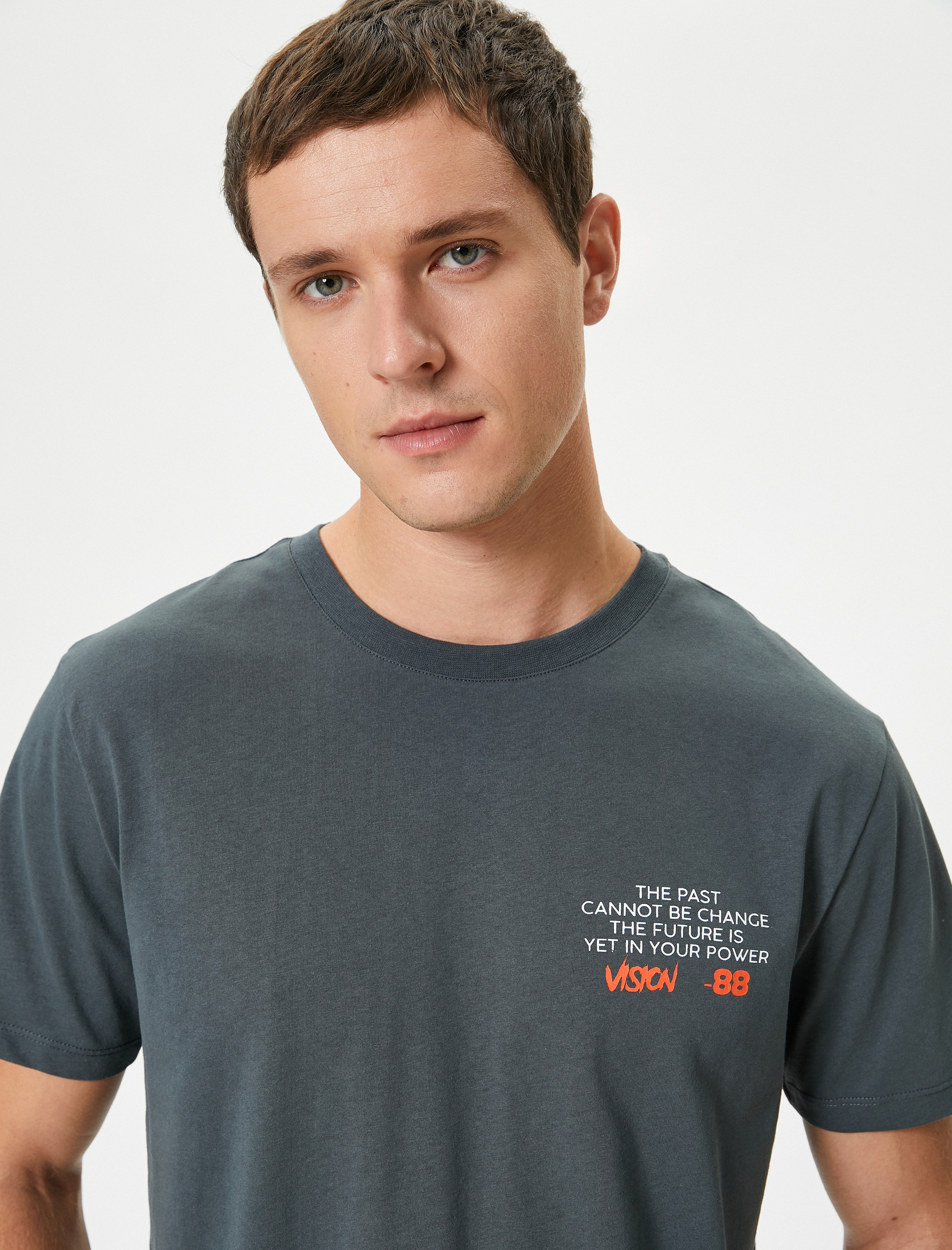   Slim Fit Tişört Slogan Baskılı Bisiklet Yaka Kısa Kollu Pamuklu
