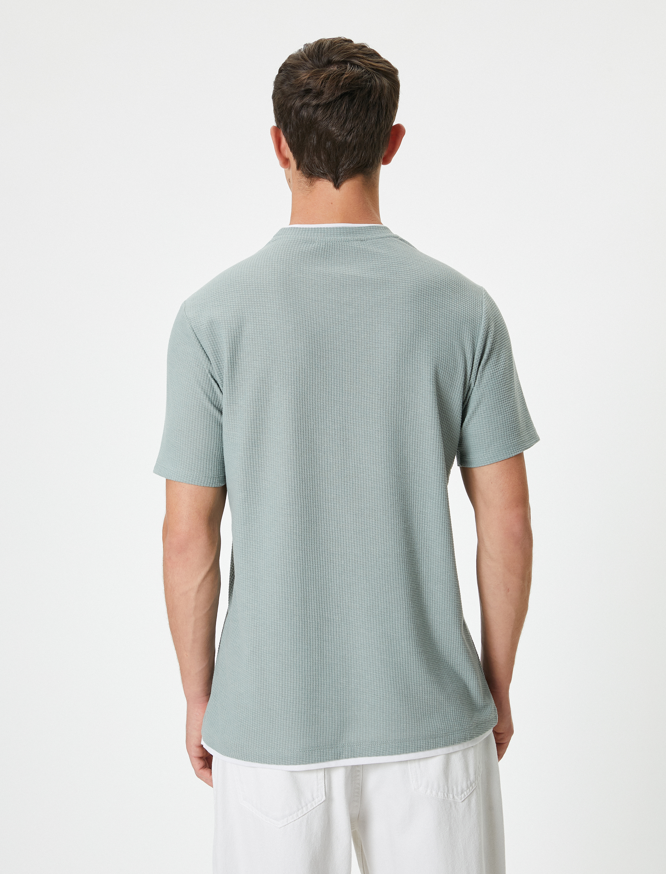 Basic Tişört Kumaş Detaylı Bisiklet Yaka Slim Fit Dokulu