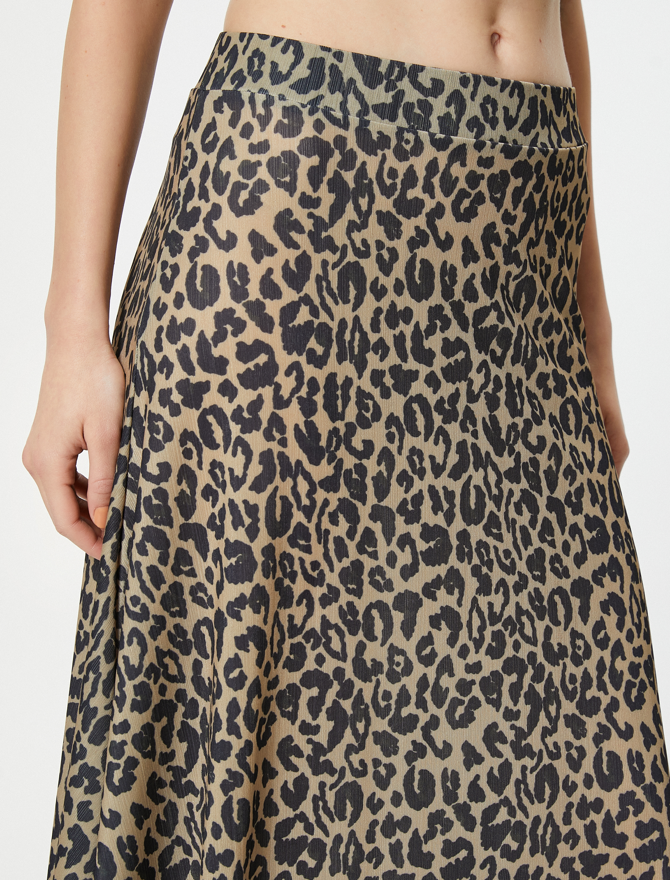   Leopar Etek Asimetrik Kesim Midi Boy