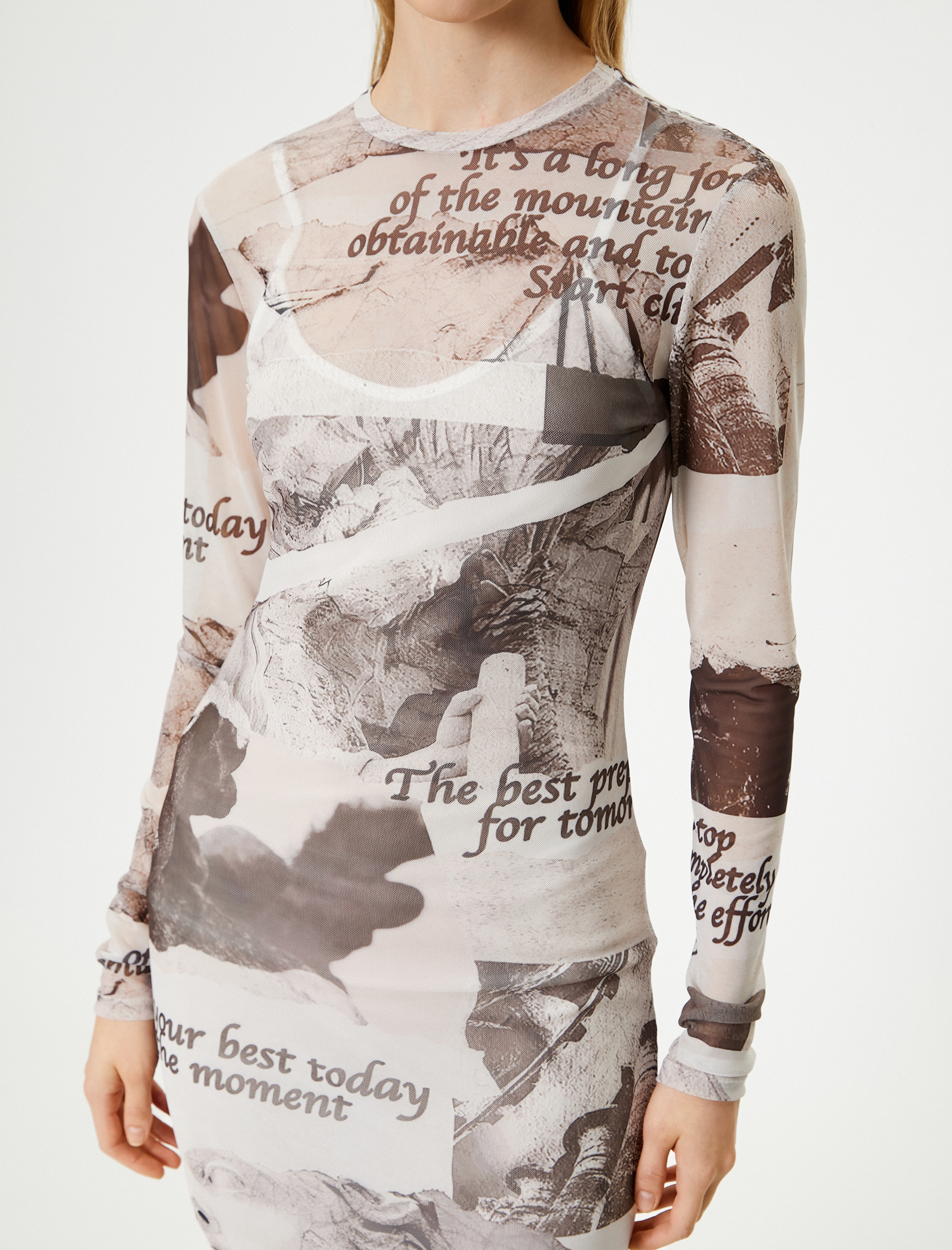   Uzun Kollu Transparan Astarlı Yırtmaçlı Uzun Elbise