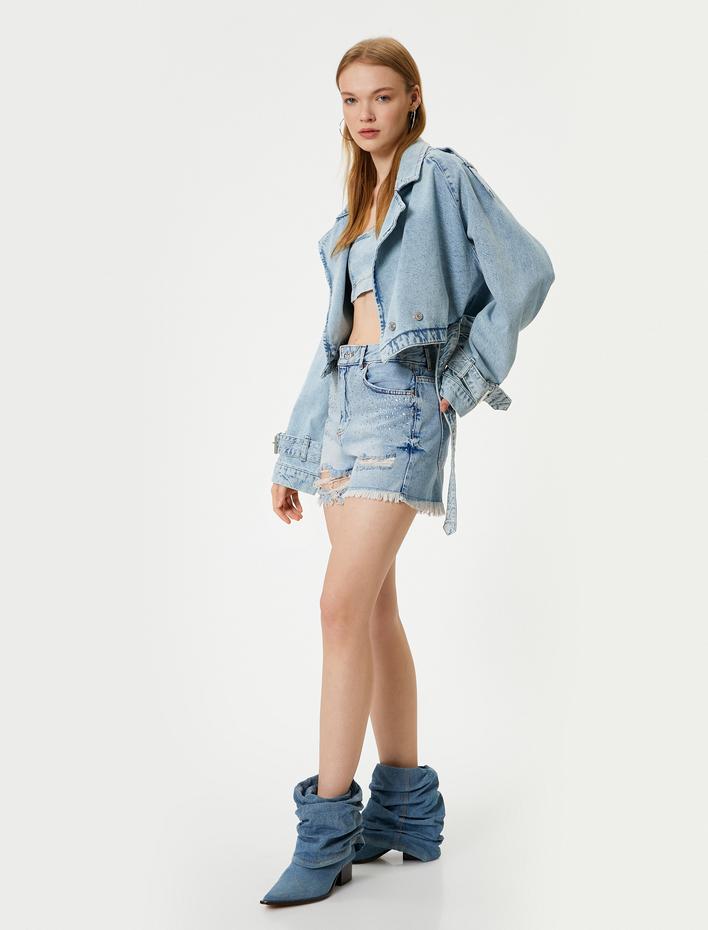  Yırtık Kot Şort Taş Detaylı Düğmeli Rahat Kesim