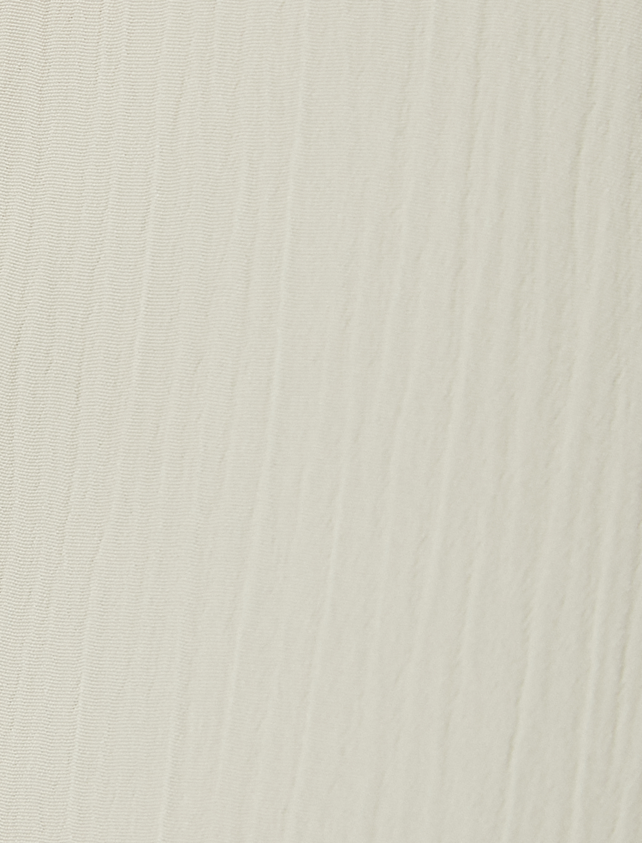   Dokulu Uzun Kollu Klasik Yaka Gömlek