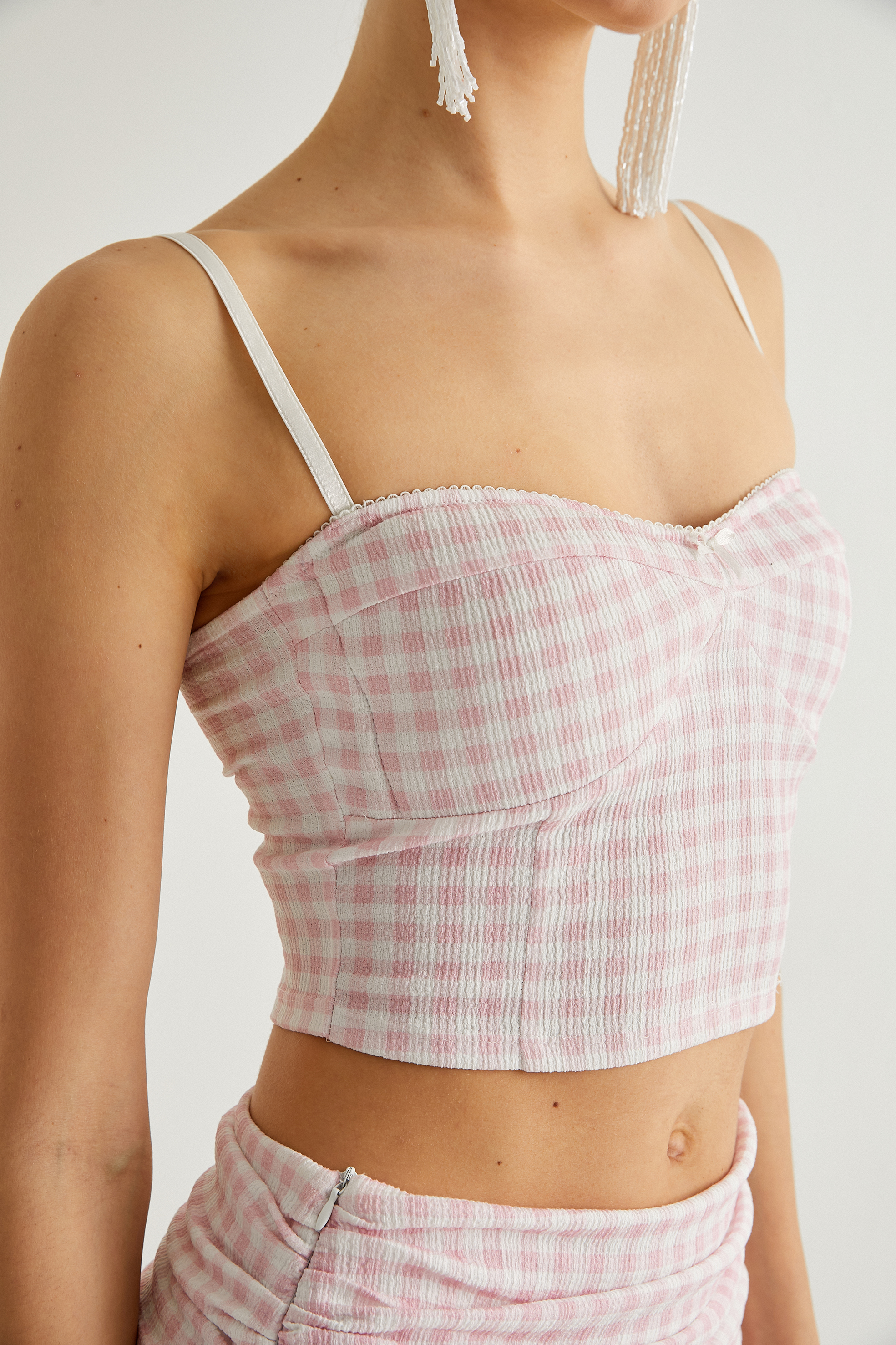   İnce Askılı Crop Büstiyer Kalp Yaka