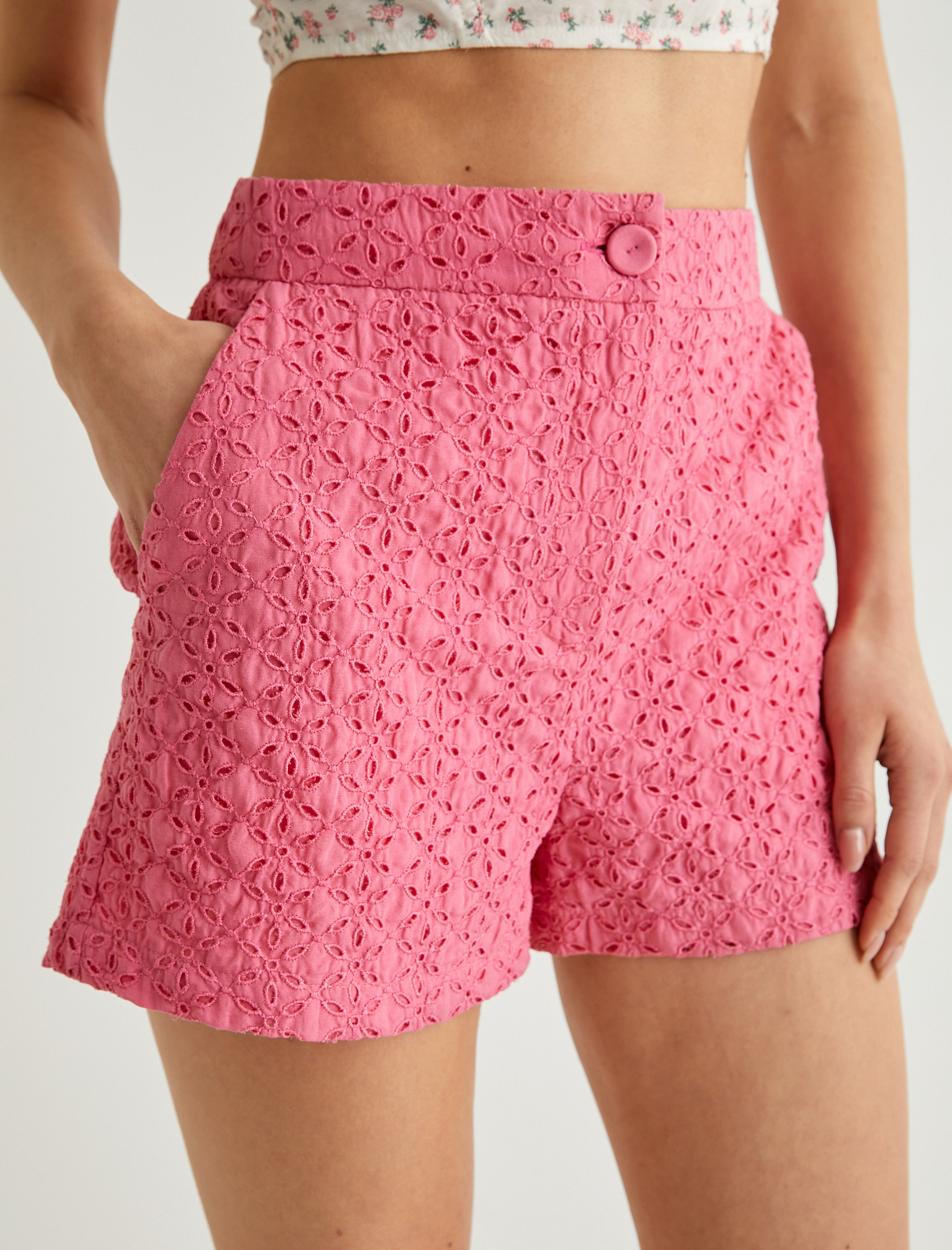   Koton X Sibil Çetinkaya - Mini Fisto Şort Astarlı Cepli