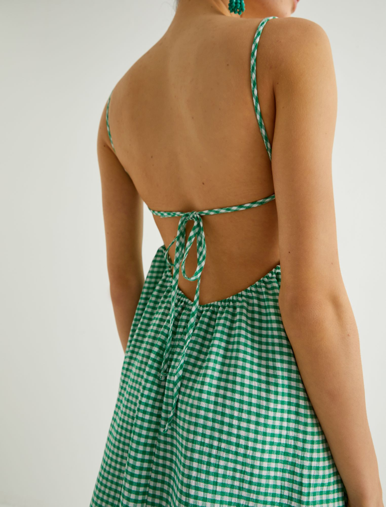   Koton X Sibil Çetinkaya - Pötikareli Askılı Midi Elbise Sırt Dekolteli Bağlama Detaylı Astarlı