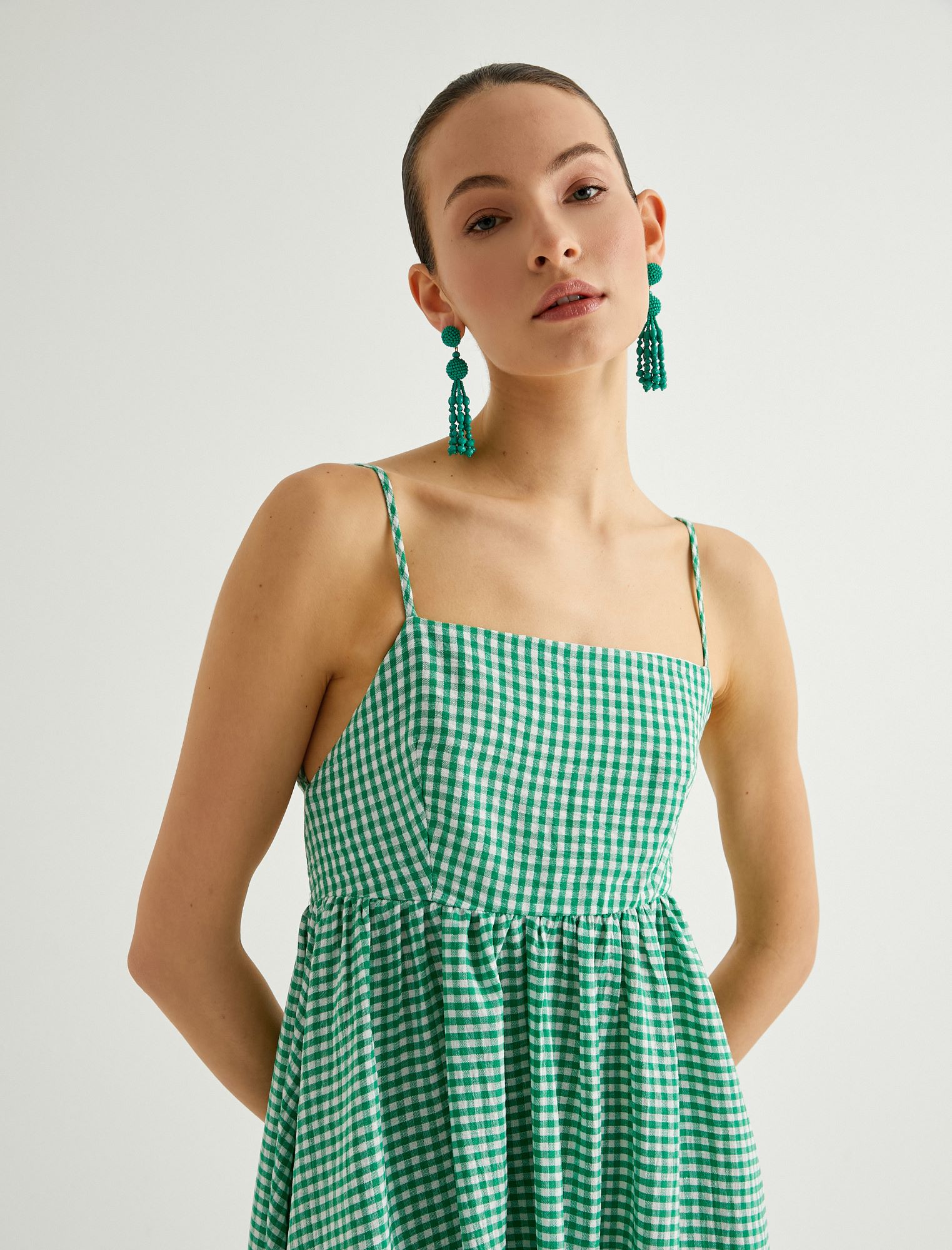   Koton X Sibil Çetinkaya - Pötikareli Askılı Midi Elbise Sırt Dekolteli Bağlama Detaylı Astarlı