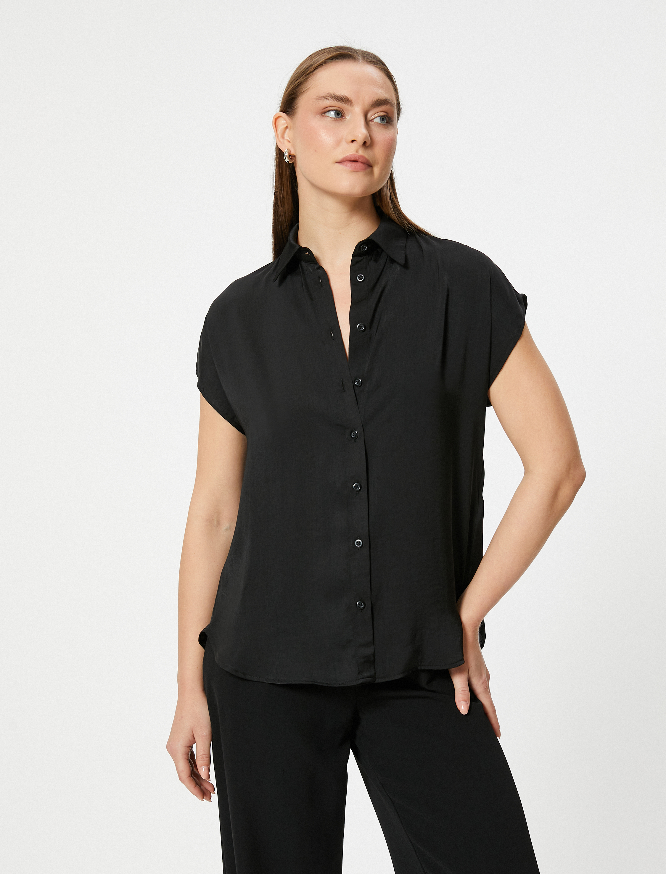   Kısa Kollu Gömlek Relax Fit Klasik Yaka Düğmeli