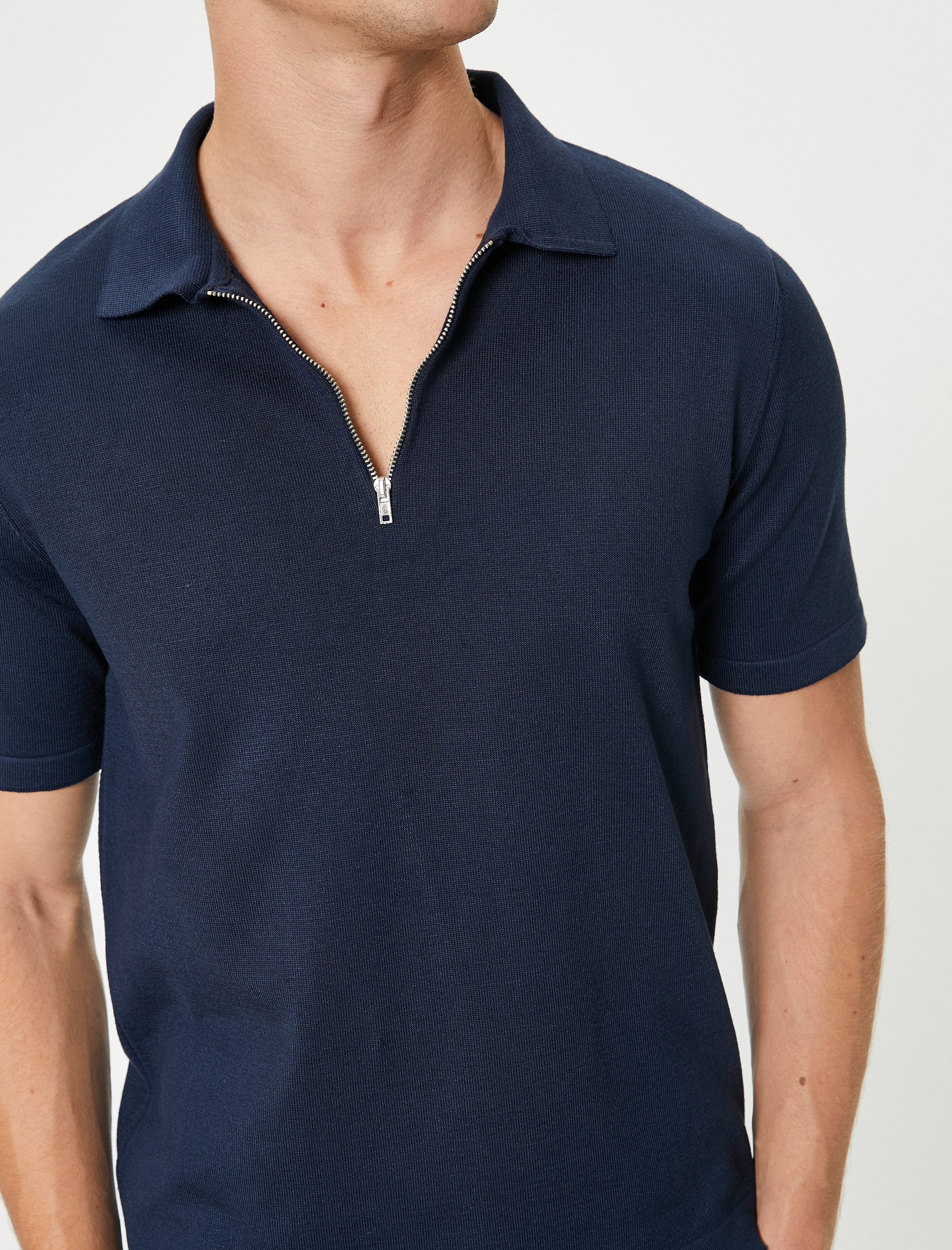   Polo Yaka Triko Tişört Yarım Fermuarlı Kısa Kollu