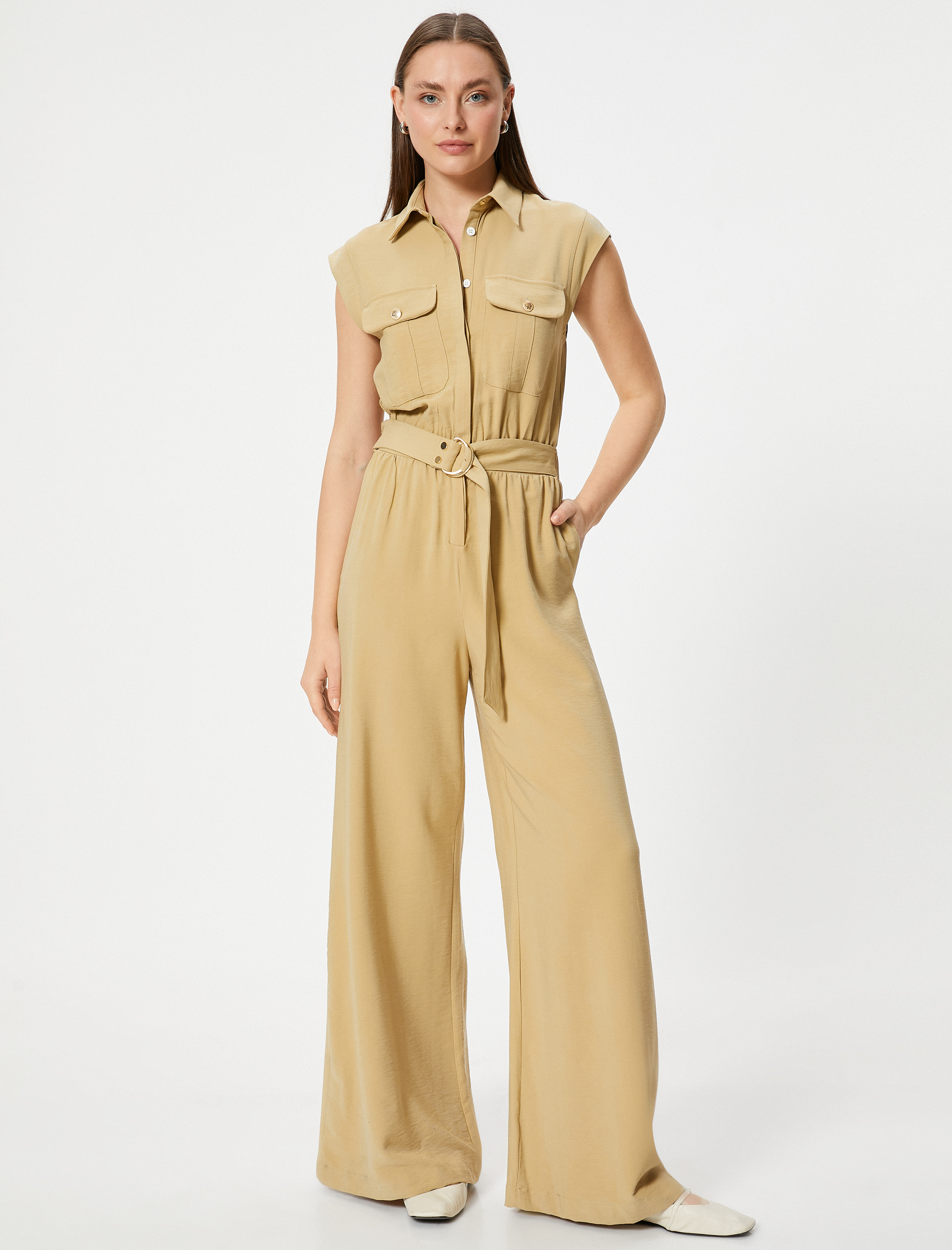   Tulum Kemer Detaylı Kolsuz Gömlek Yaka Bol Paça Viskon Kumaş Cepli