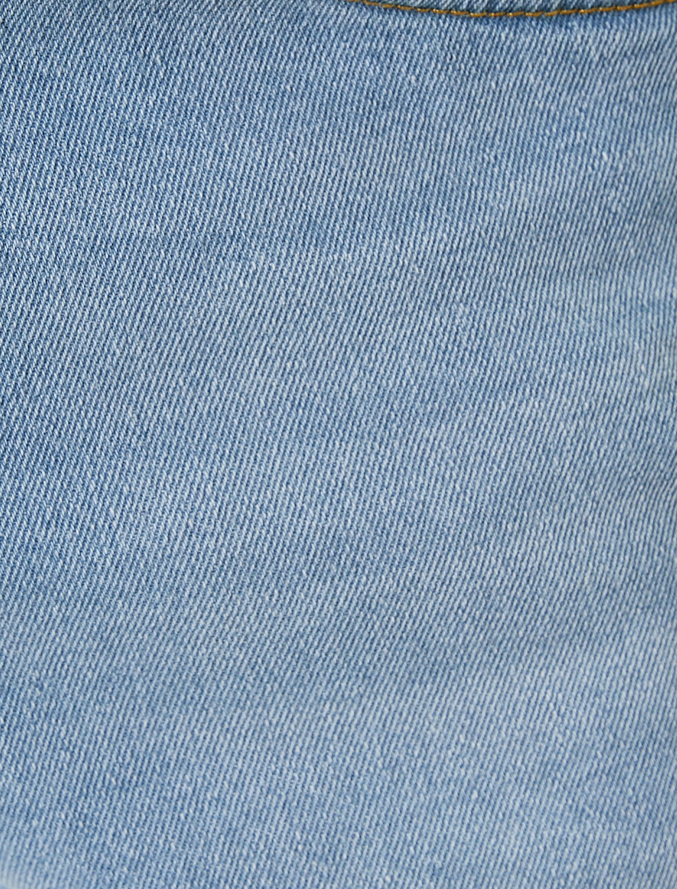   Bermuda Kot Şort Katlı Paça Detaylı Cepli Düğmeli