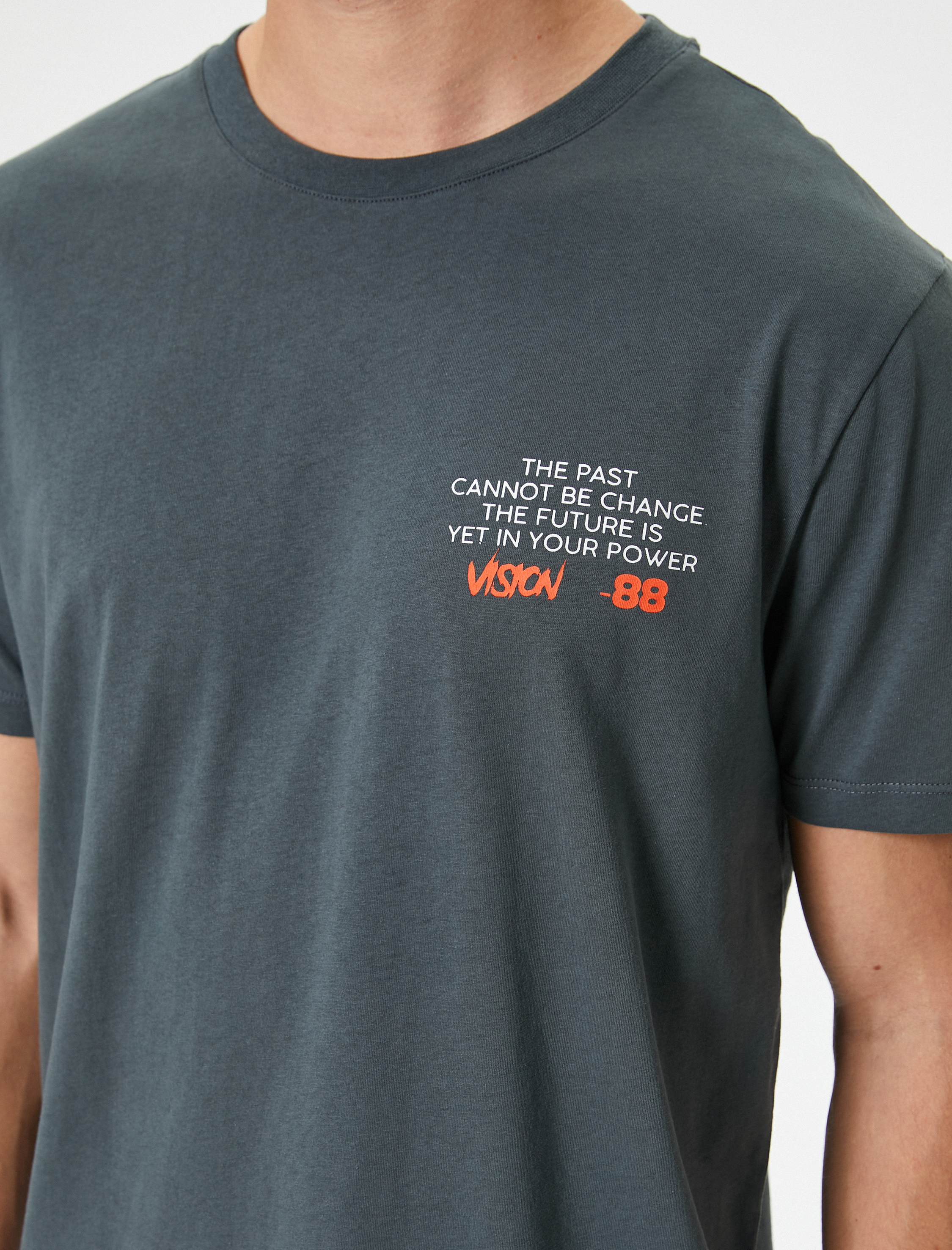   Slim Fit Tişört Slogan Baskılı Bisiklet Yaka Kısa Kollu Pamuklu