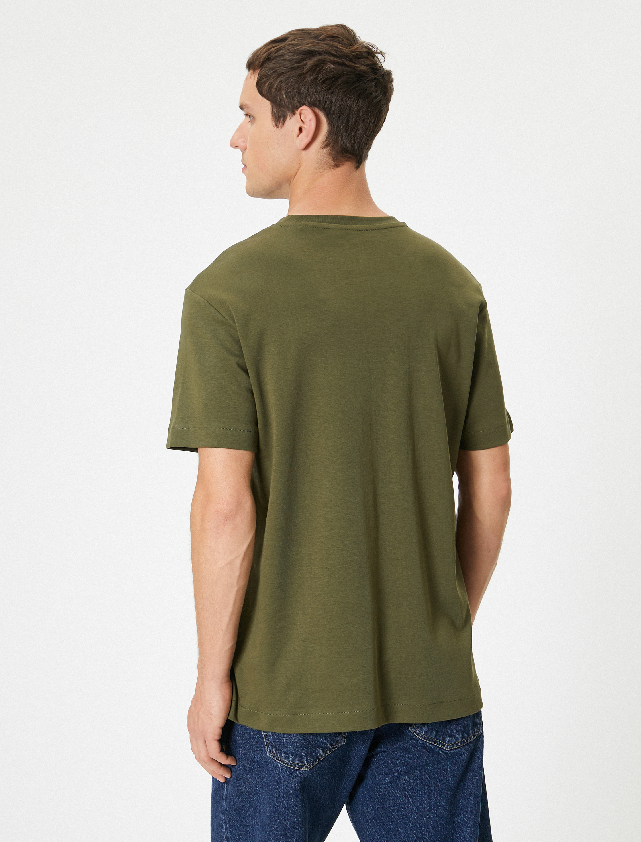   Cep Detaylı Kısa Kollu Bisiklet Yaka Regular Fit Pamuklu Basic Tişört