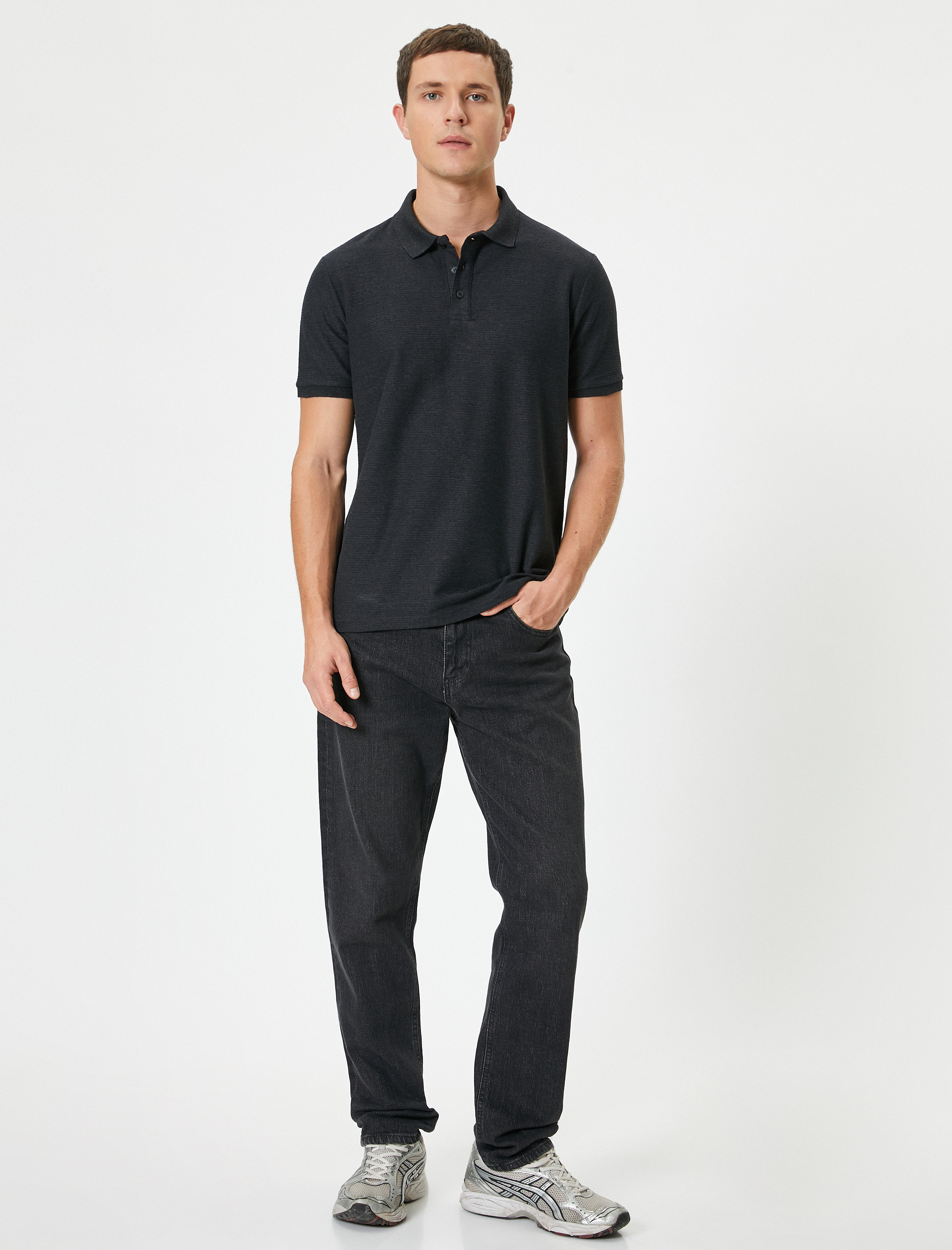 Polo Yaka İnce Triko Tişört Kısa Kollu Düğmeli Slim Fit