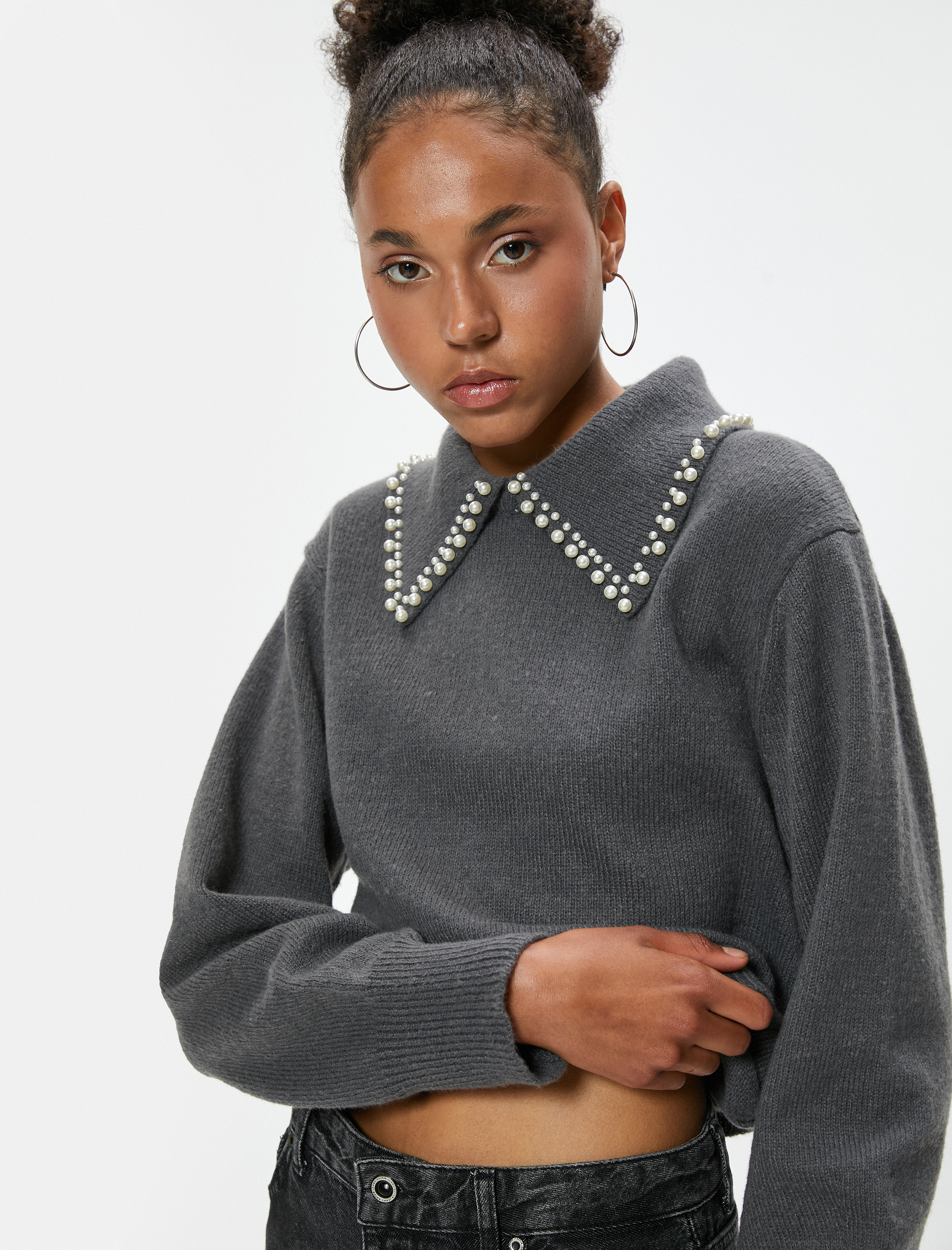   Gömlek Yaka Triko Kazak İnci Detaylı Uzun Kollu