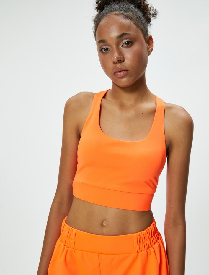  Sporcu Sütyeni U Yaka Kaplı Çapraz Askılı Slim Fit İnterlok