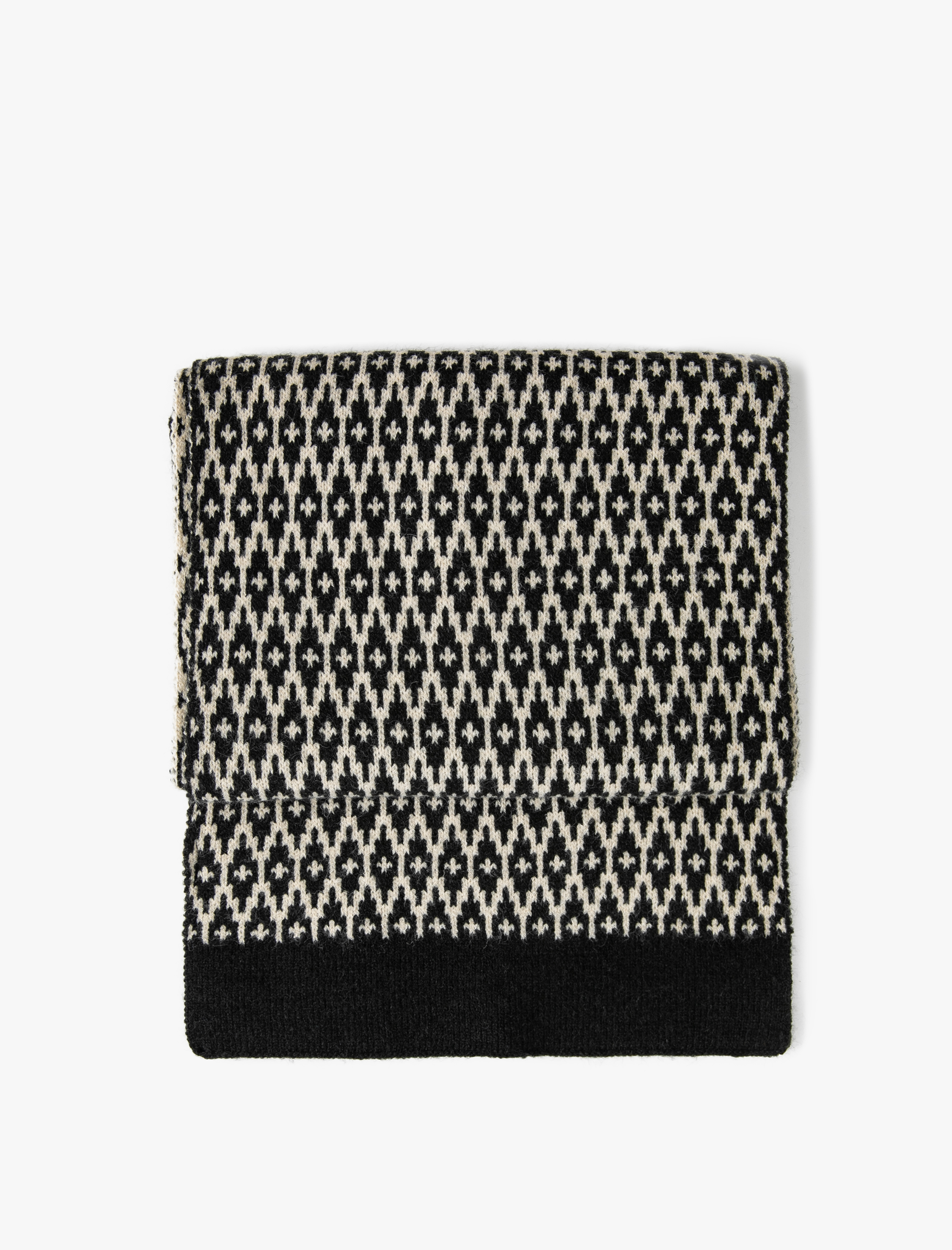  Kadın Atkı Geometrik Desenli