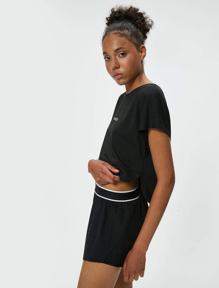  Slogan Baskılı Bisiklet Yaka Crop Tişört