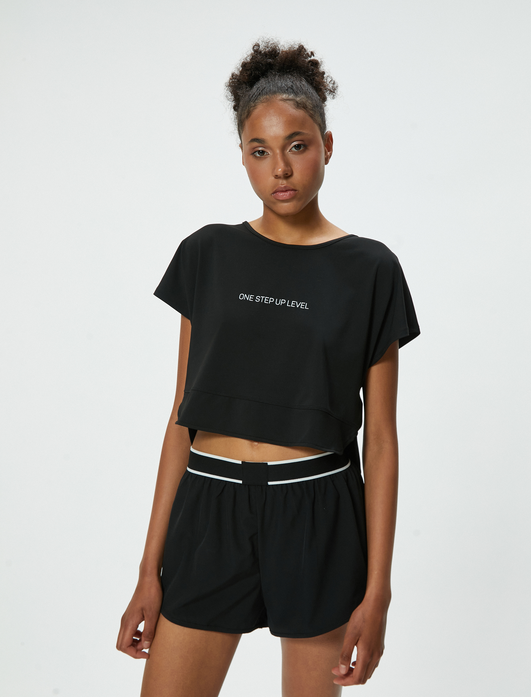   Slogan Baskılı Bisiklet Yaka Crop Tişört