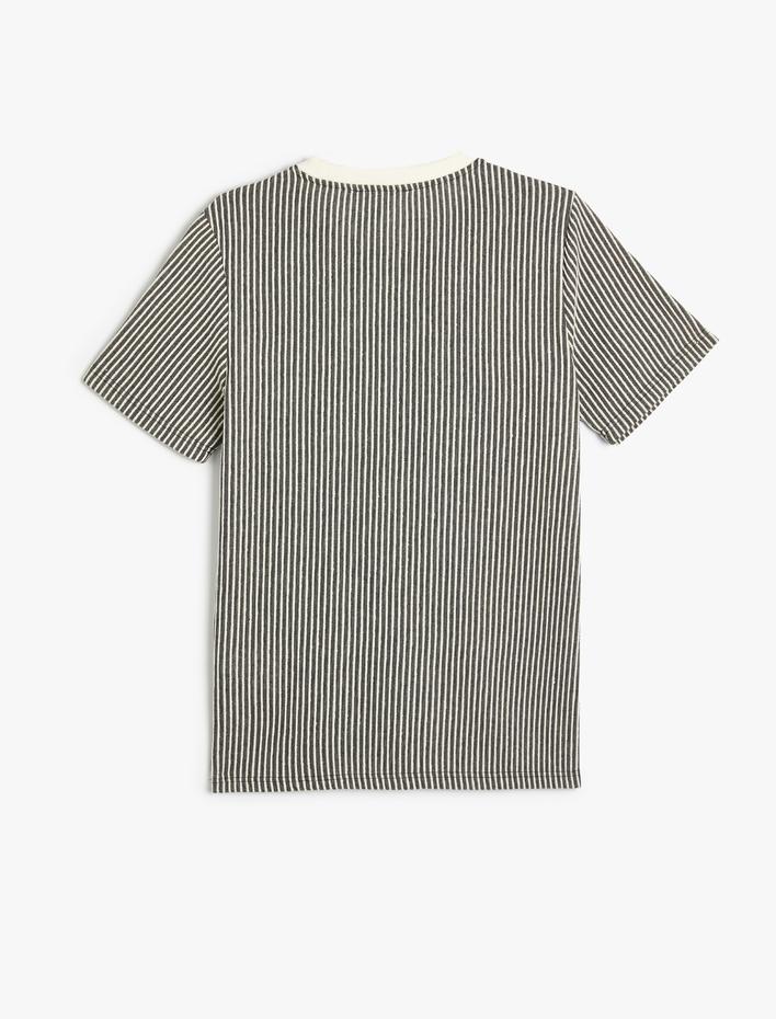  Cepli Dokulu Tişört Kısa Kollu Bisiklet Yaka Regular Fit