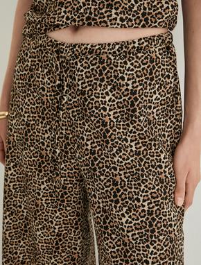 Leopar Desenli Pantolon Wide Leg Beli Bağcıklı Relax Fit_4