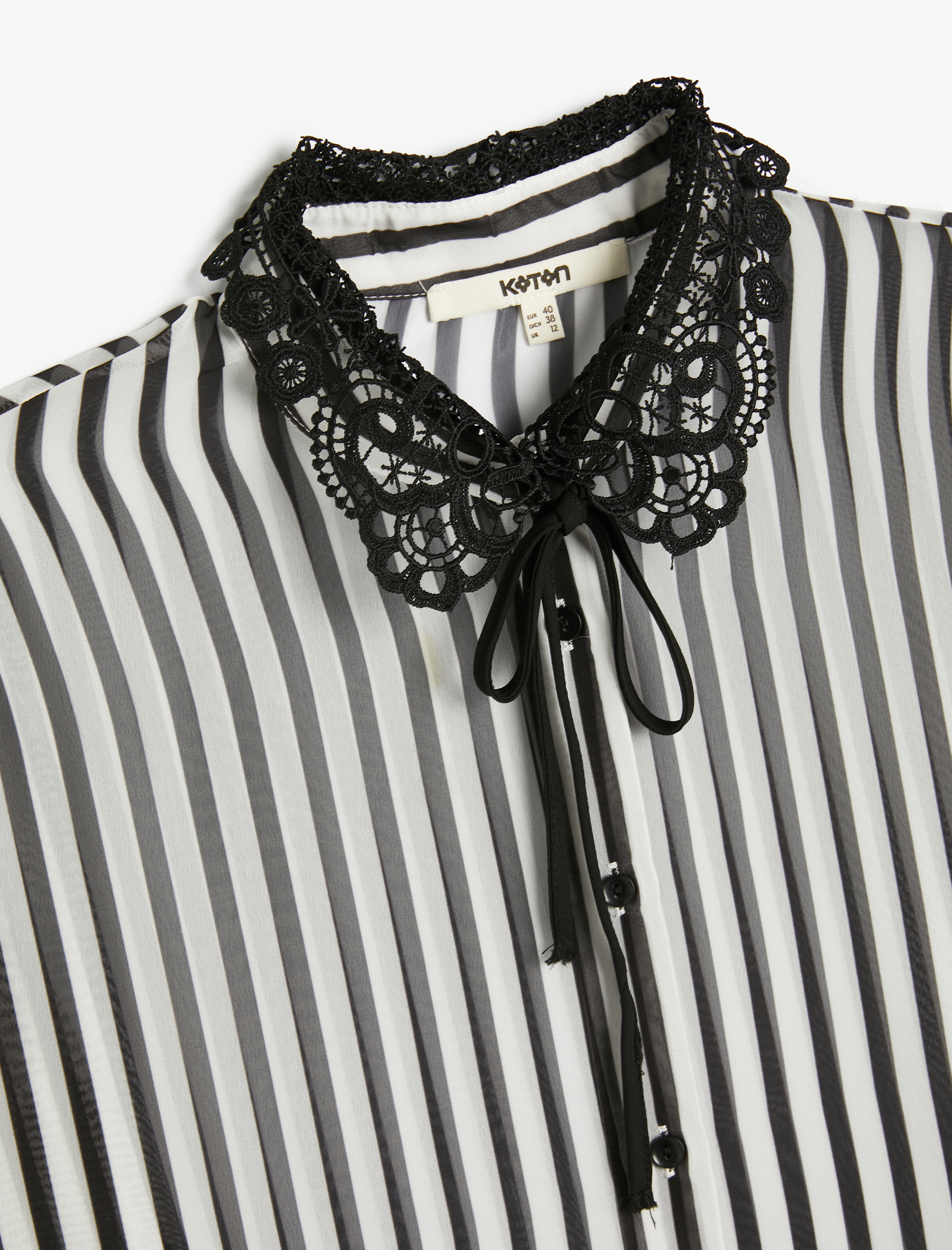   Dantel Yaka Şifon Gömlek Uzun Kollu Bol Kalıp