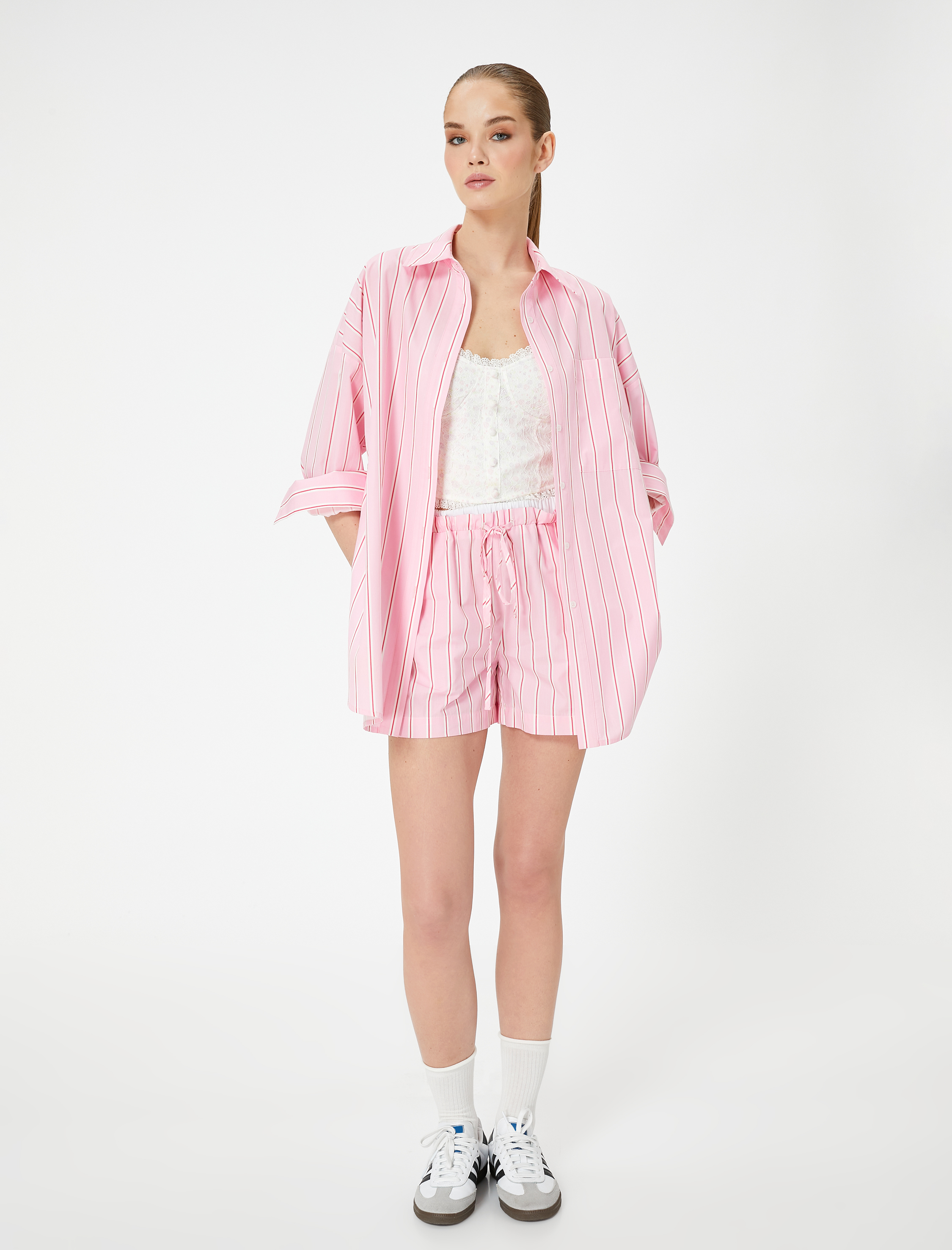   Koton X Sibil Çetinkaya - Oversize Tunik Gömlek Düğmeli Cep Detaylı Pamuklu