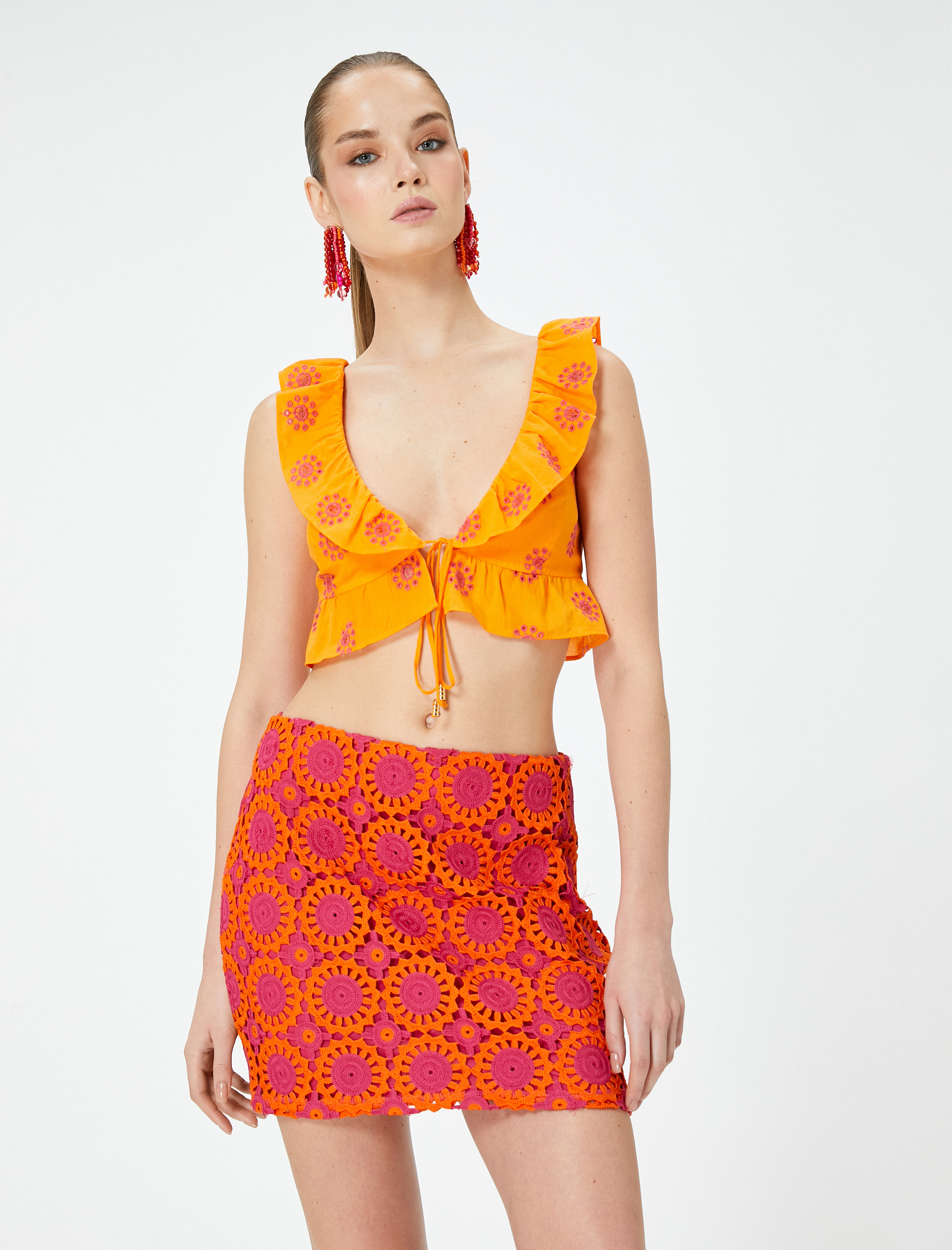   Koton X Sibil Çetinkaya - Kroşe Mini Etek Normal Bel