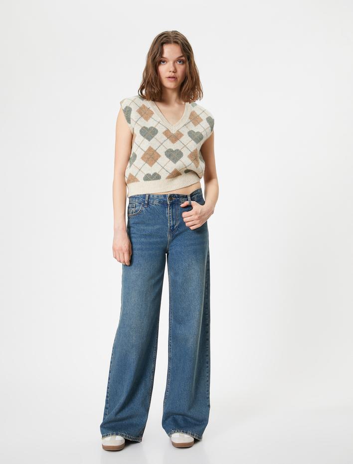  Triko Süveter V Yaka Jakarlı Kolsuz