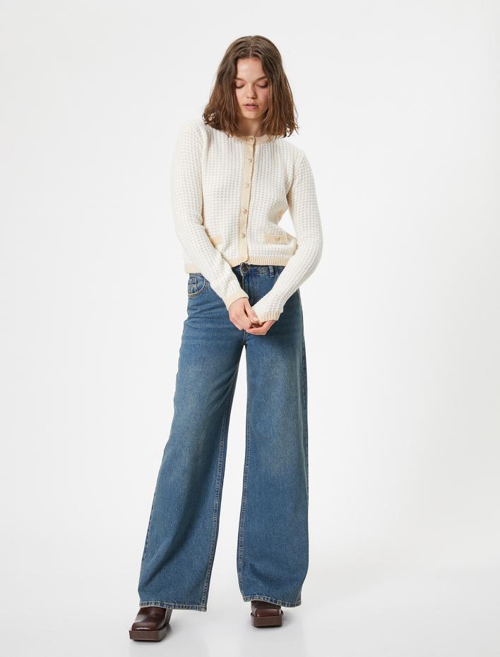  Triko Hırka Bisiklet Yaka Cep Detaylı Düğmeli Uzun Kollu