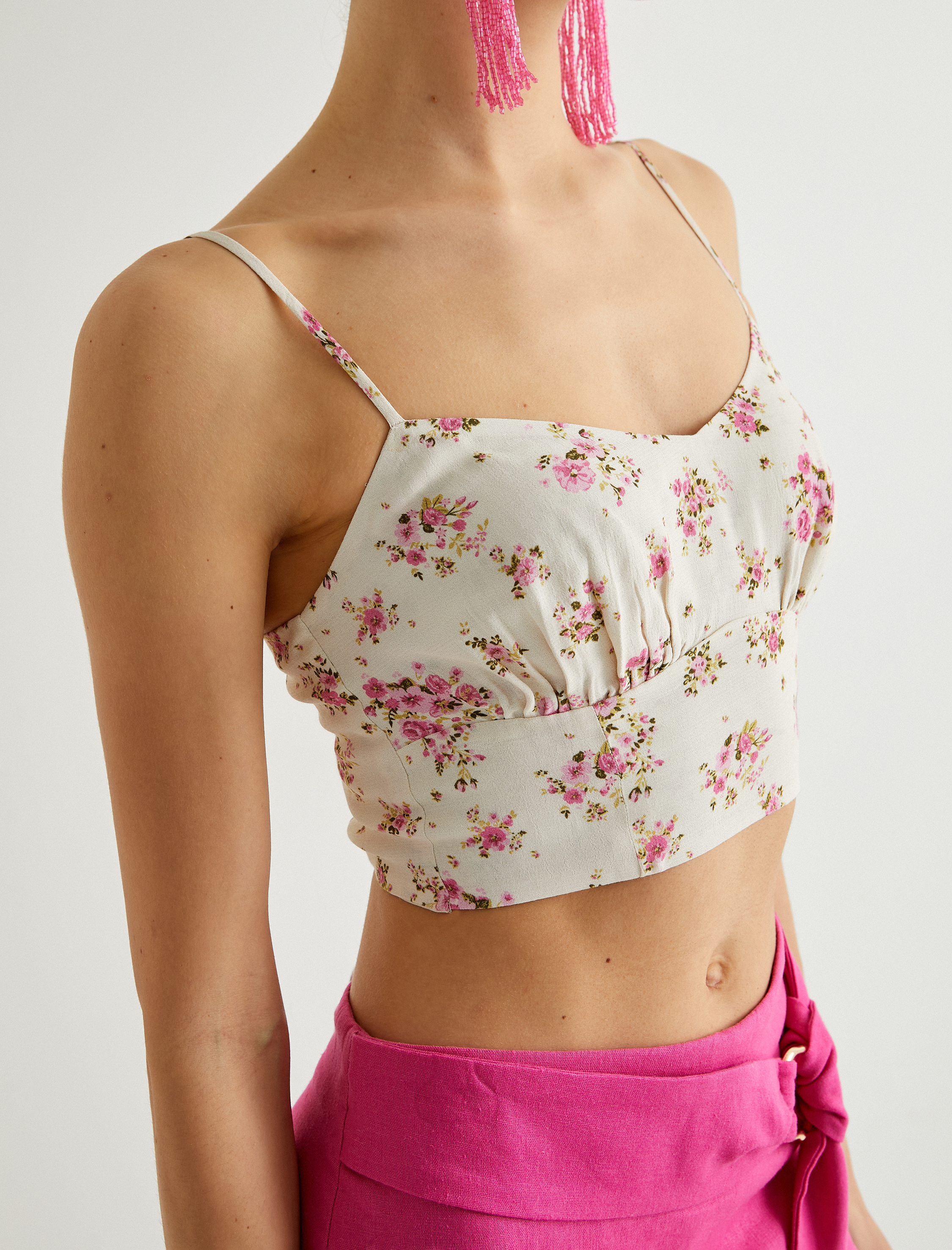 Koton X Melis Ağazat - Crop Çiçekli Büzgülü Atlet
