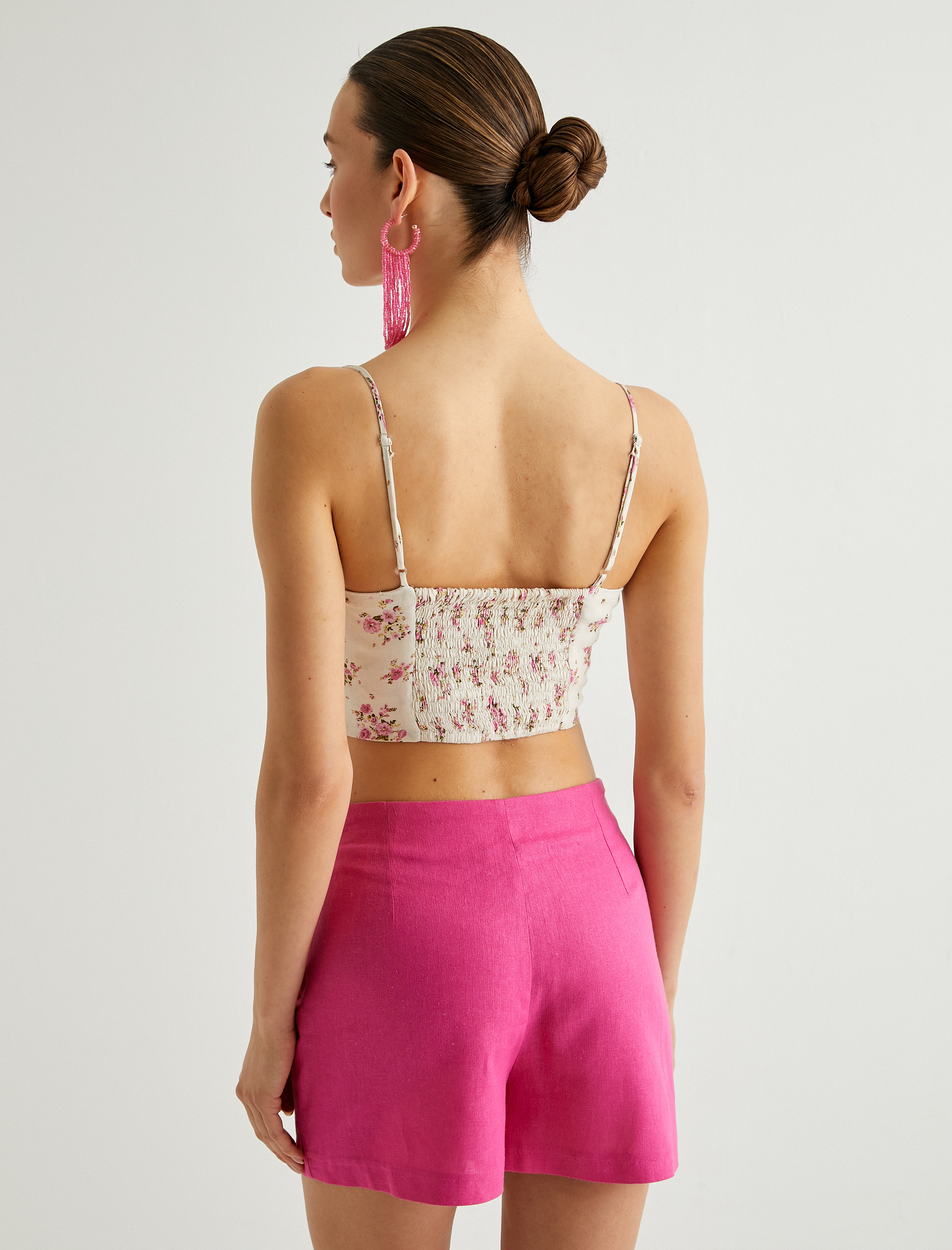 Koton X Melis Ağazat - Crop Çiçekli Büzgülü Atlet