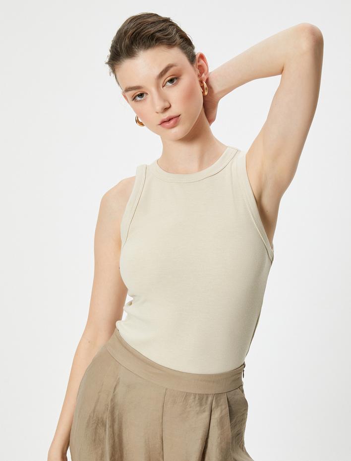  Basic Atlet Bisiklet Yaka Slim Fit