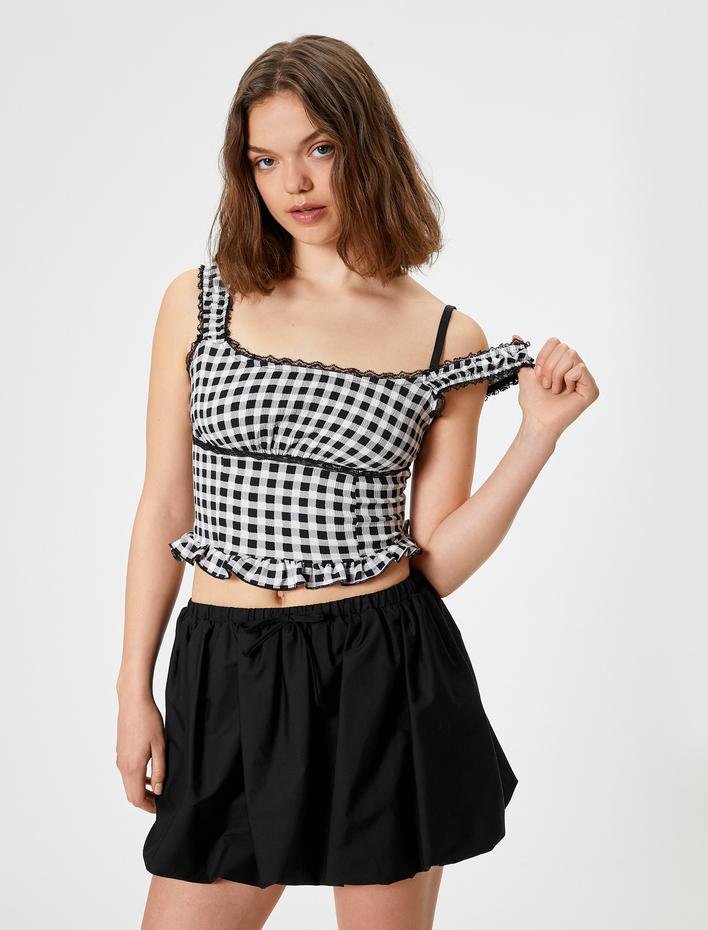  Kareli Crop Bluz Askılı Dantel Detaylı Fırfırlı Slim Fit Bürümcük