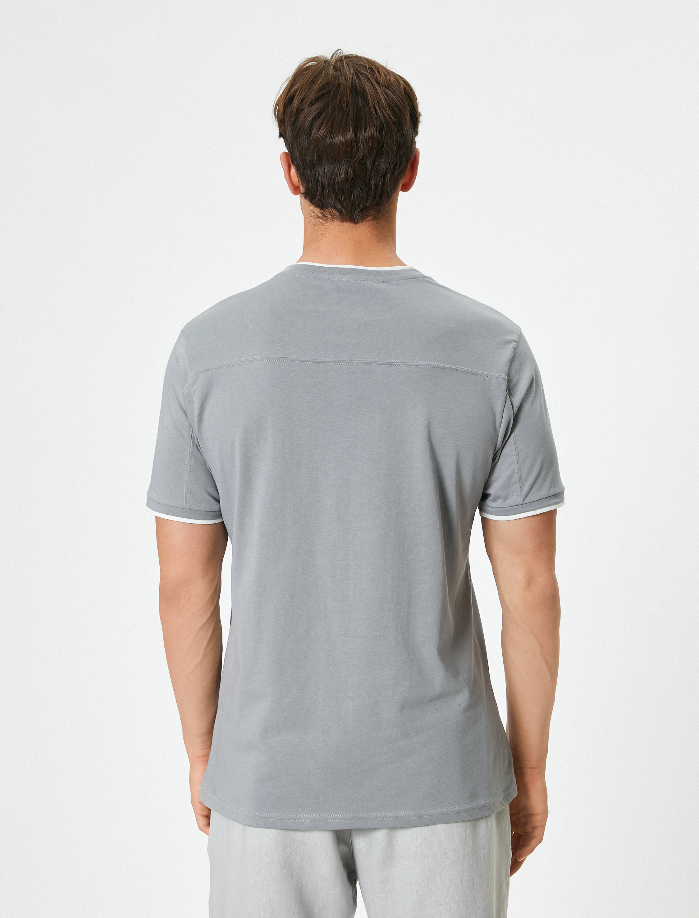   Bisiklet Yaka Kısa Kollu Renk Kontrast Detaylı Pamuklu Basic Tişört